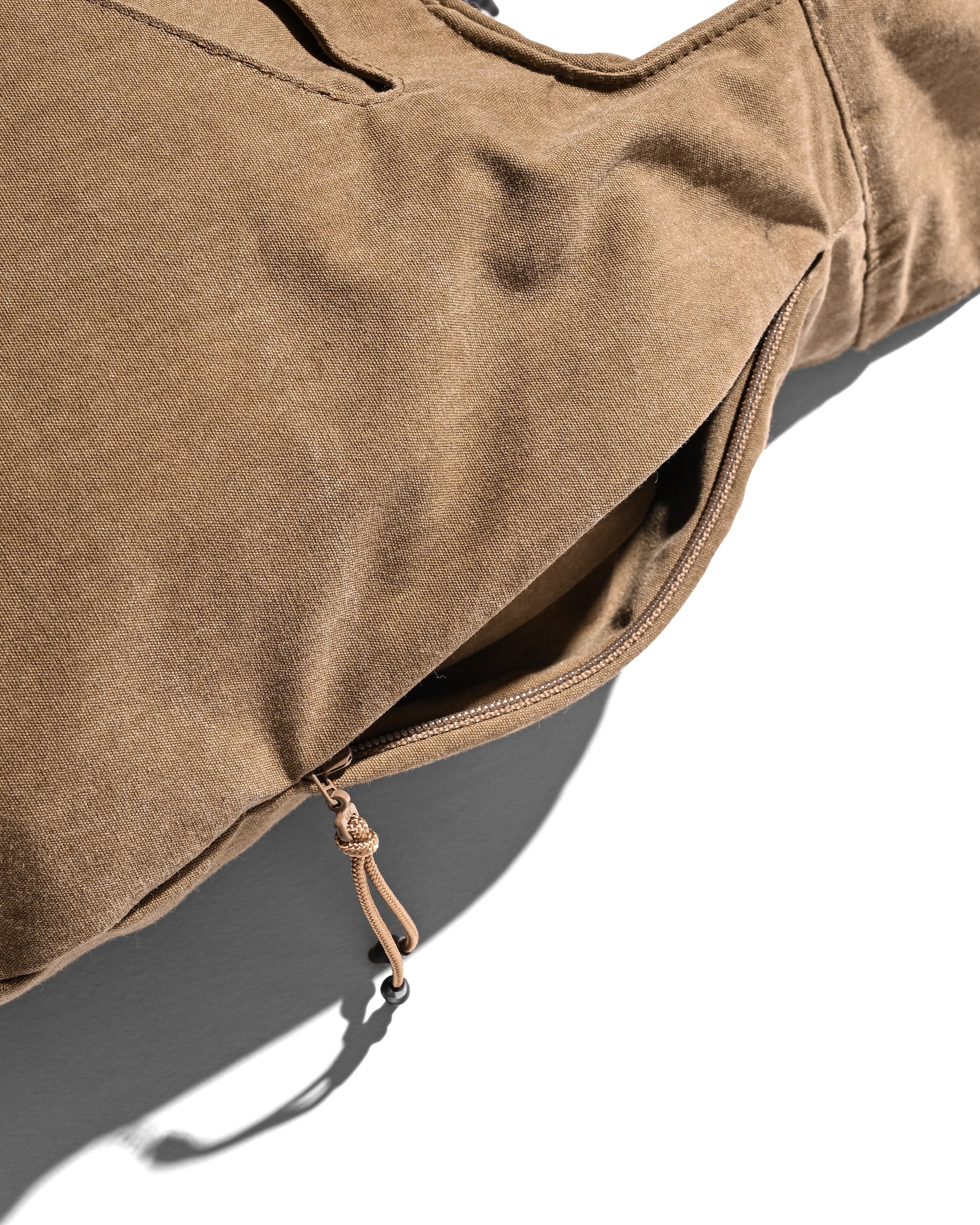 【2.7 SAT 20:00- IN STOCK】VINTAGE DYED FUTURE BAG (BEIGE)