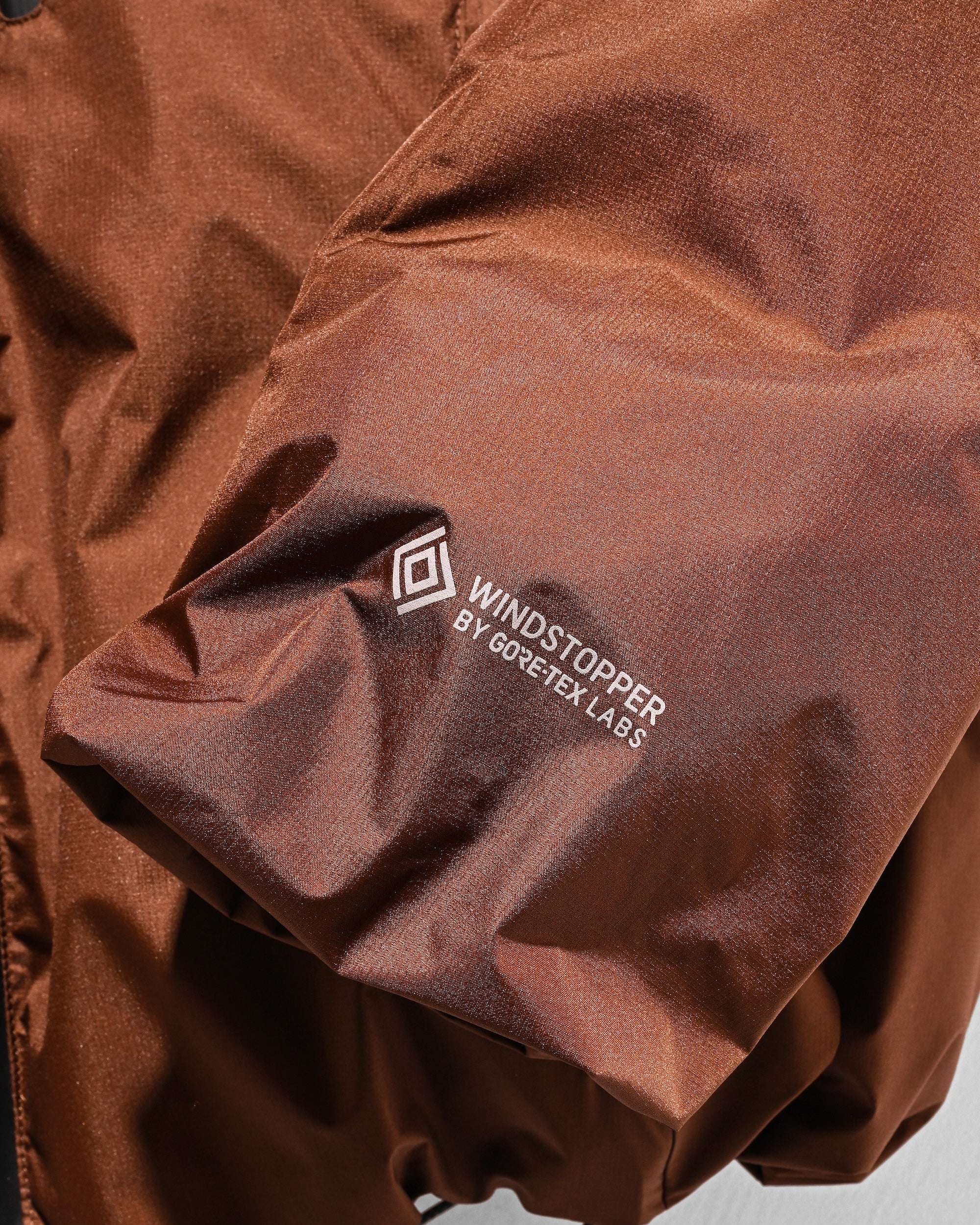 【12.20 SAT 20:00- IN STOCK】+phenix WINDSTOPPER® by GORE-TEX LABS CITY PUFFER JACKET (CHOCOLATE BROWN)