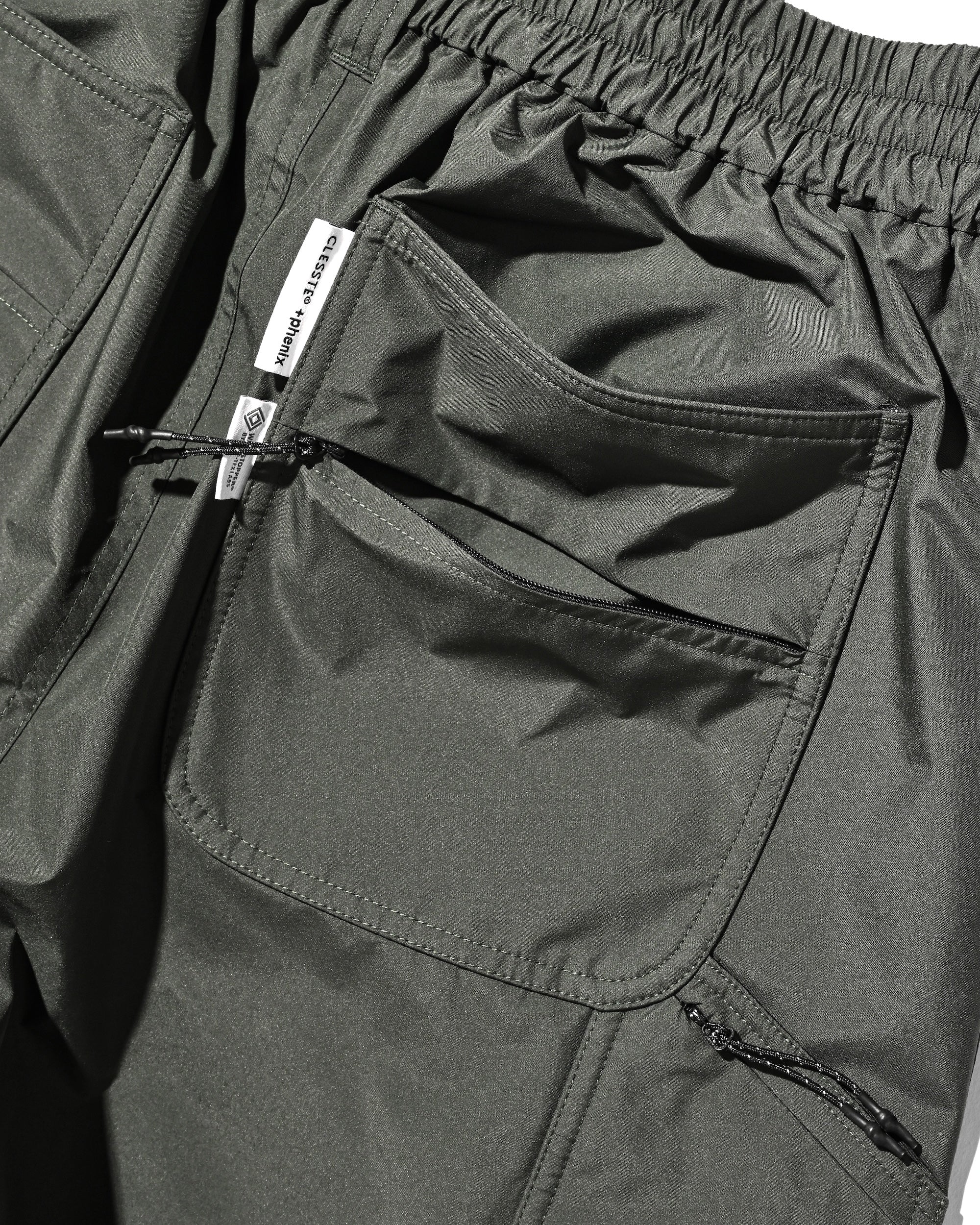【7.22 WED 20:00- IN STOCK】+phenix WINDSTOPPER® by GORE-TEX LABS CITY DOUBLE KNEE WORKER HALF PANTS (ASPHALT GRAY)