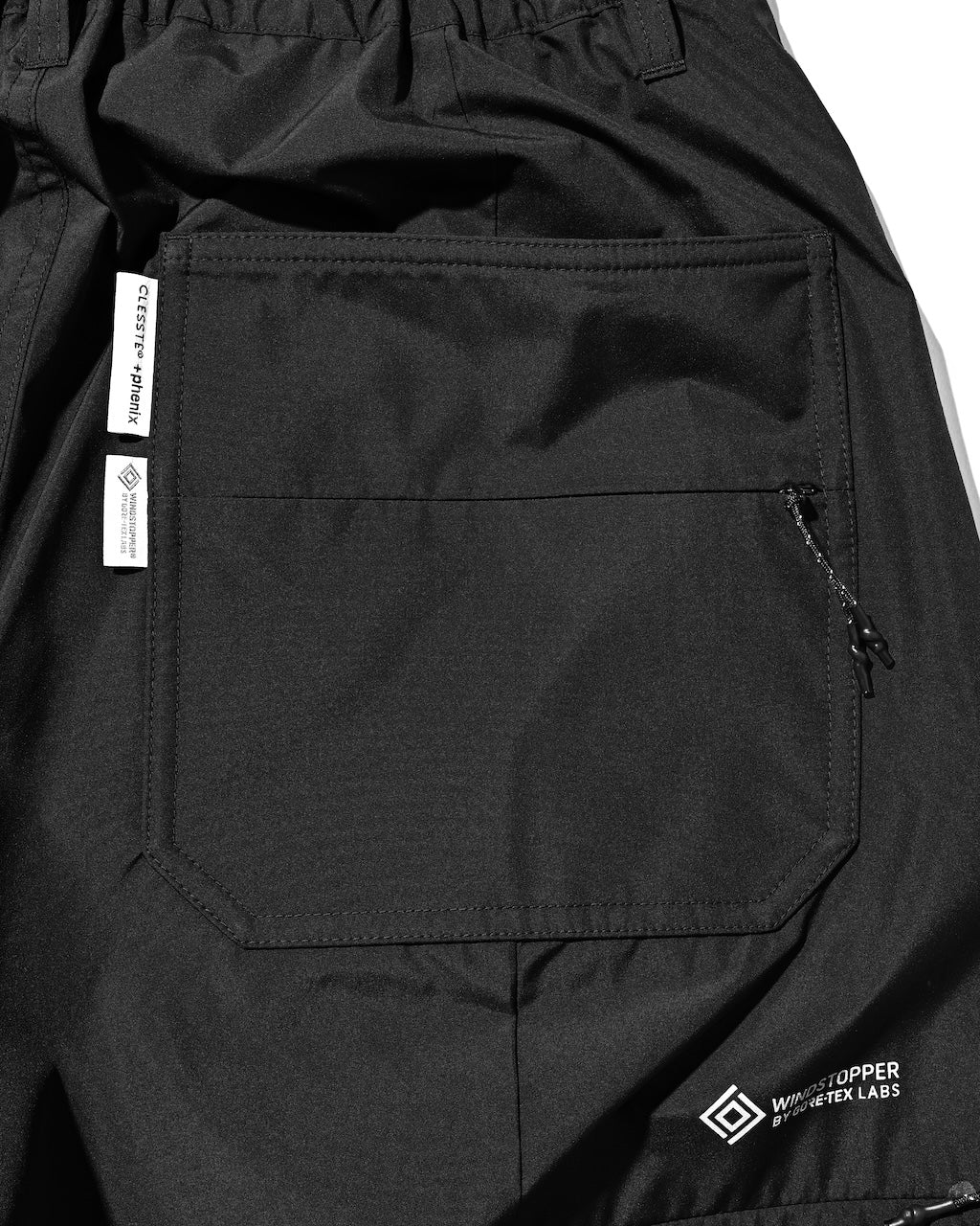【7.25 SAT 20:00- IN STOCK】+phenix WINDSTOPPER® by GORE-TEX LABS CITY MASSIVE UTILITY HALF PANTS (BLACK)