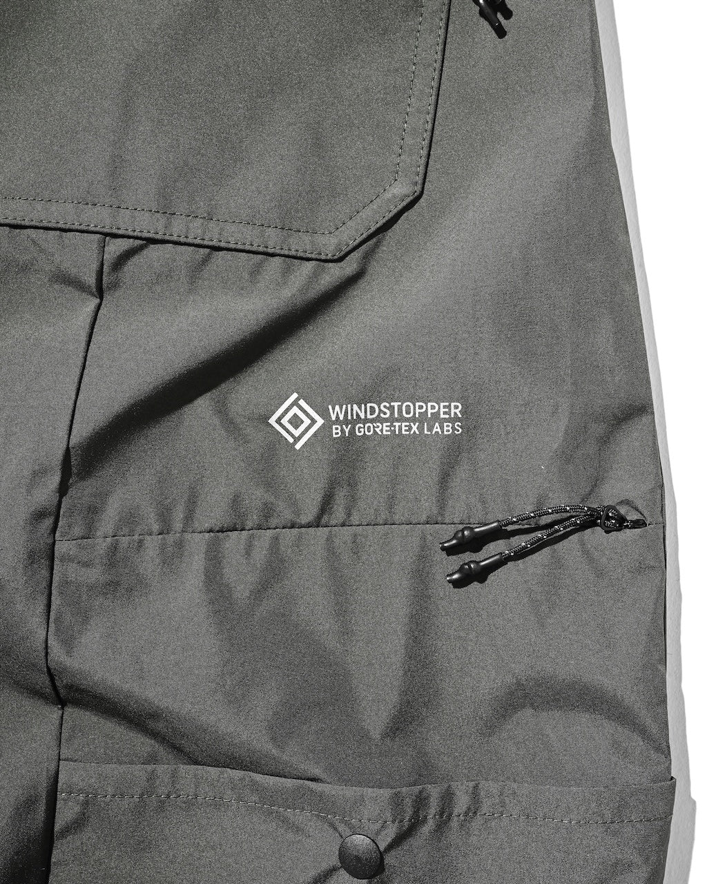 【7.25 SAT 20:00- IN STOCK】+phenix WINDSTOPPER® by GORE-TEX LABS CITY MASSIVE UTILITY HALF PANTS (ASPHALT GRAY)