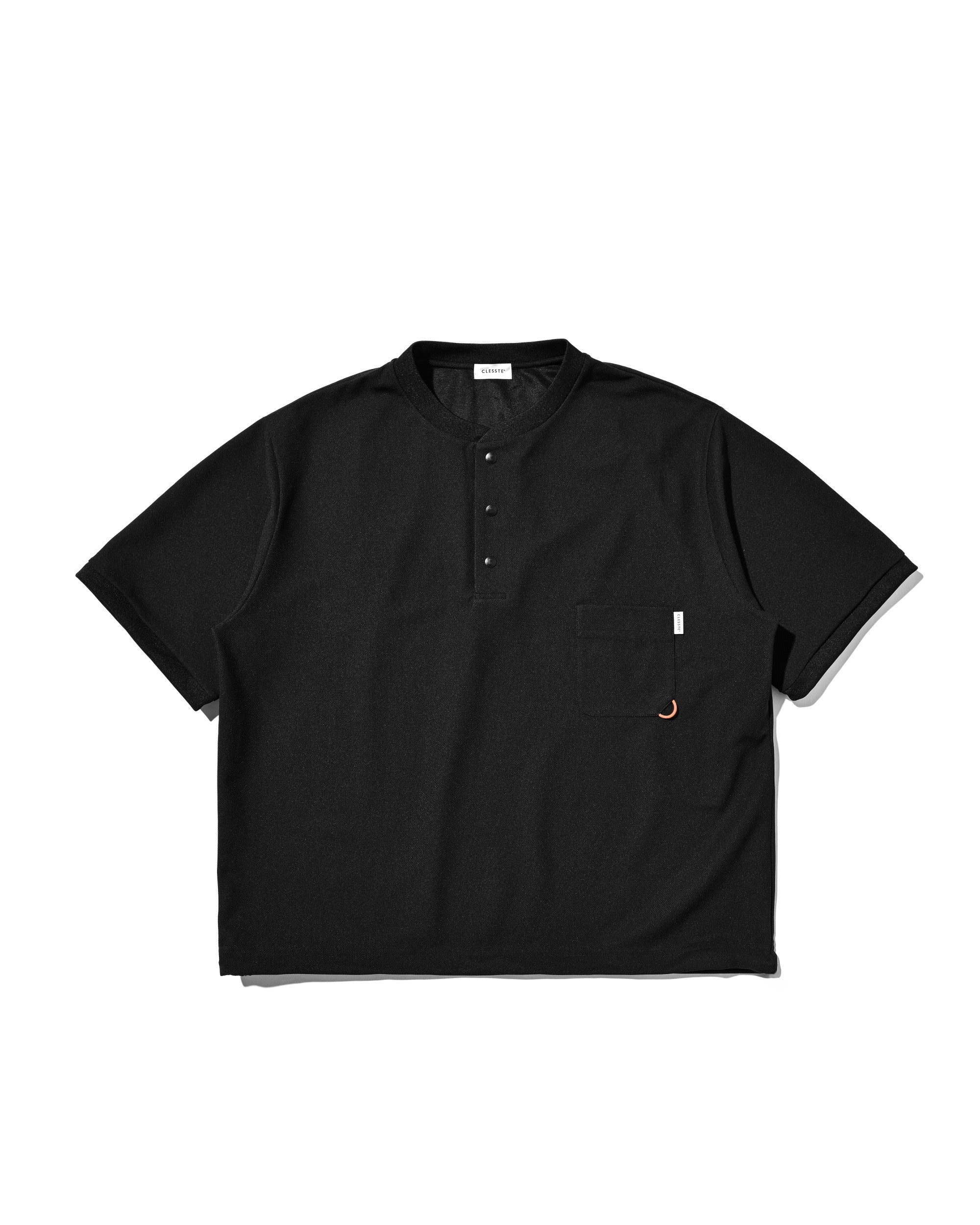【8.12 WED 20:00- IN STOCK】ACTIVE CITY HENLEY NECK S/S T-SHIRT (BLACK)