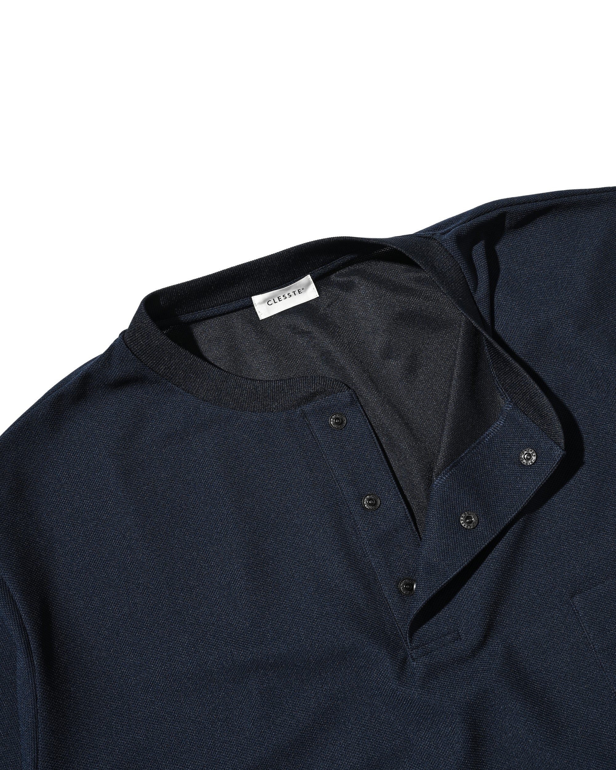 【8.12 WED 20:00- IN STOCK】ACTIVE CITY HENLEY NECK S/S T-SHIRT (NAVY)