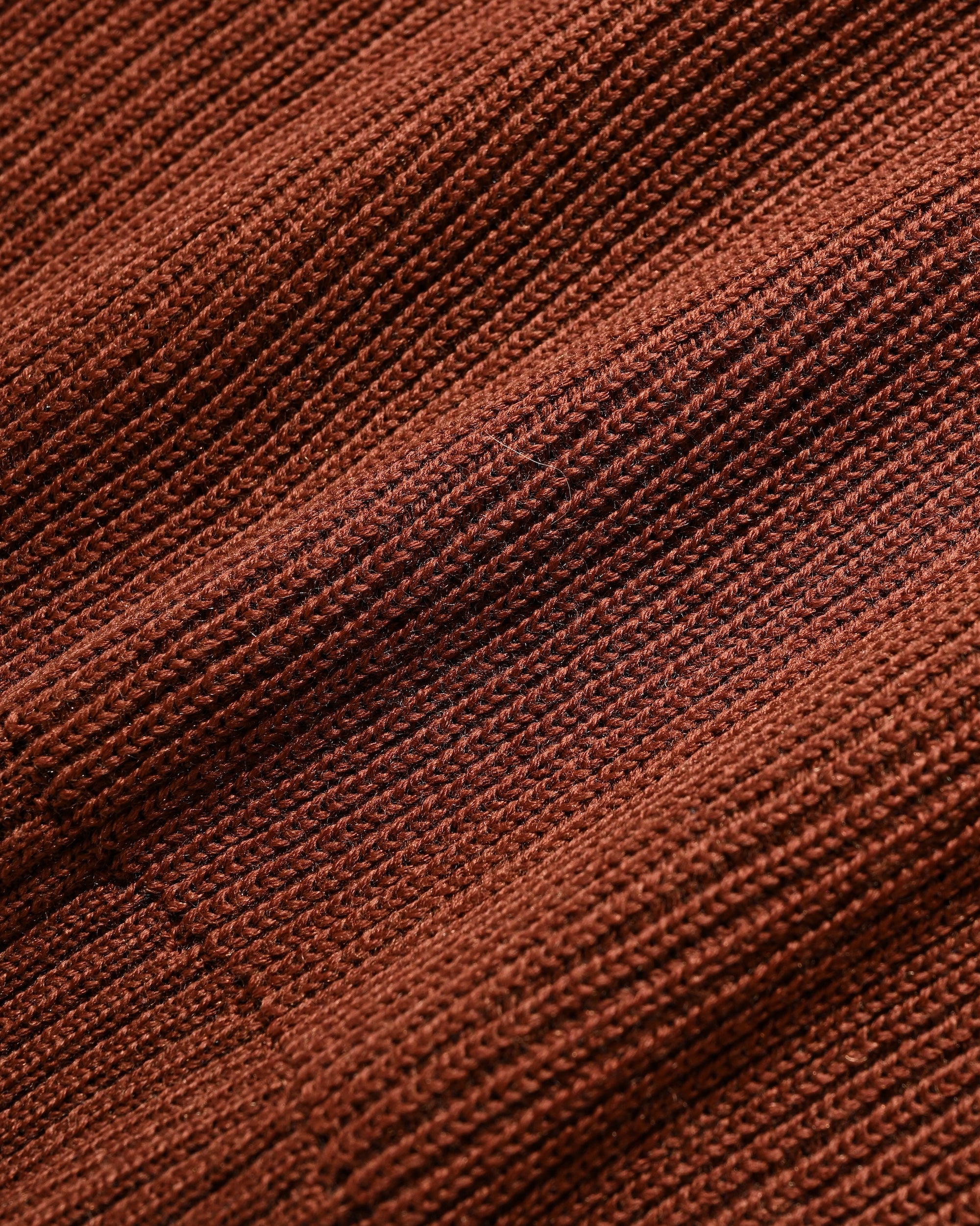 FINE WOOL V-NECK KNIT PULLOVER (BROWN)