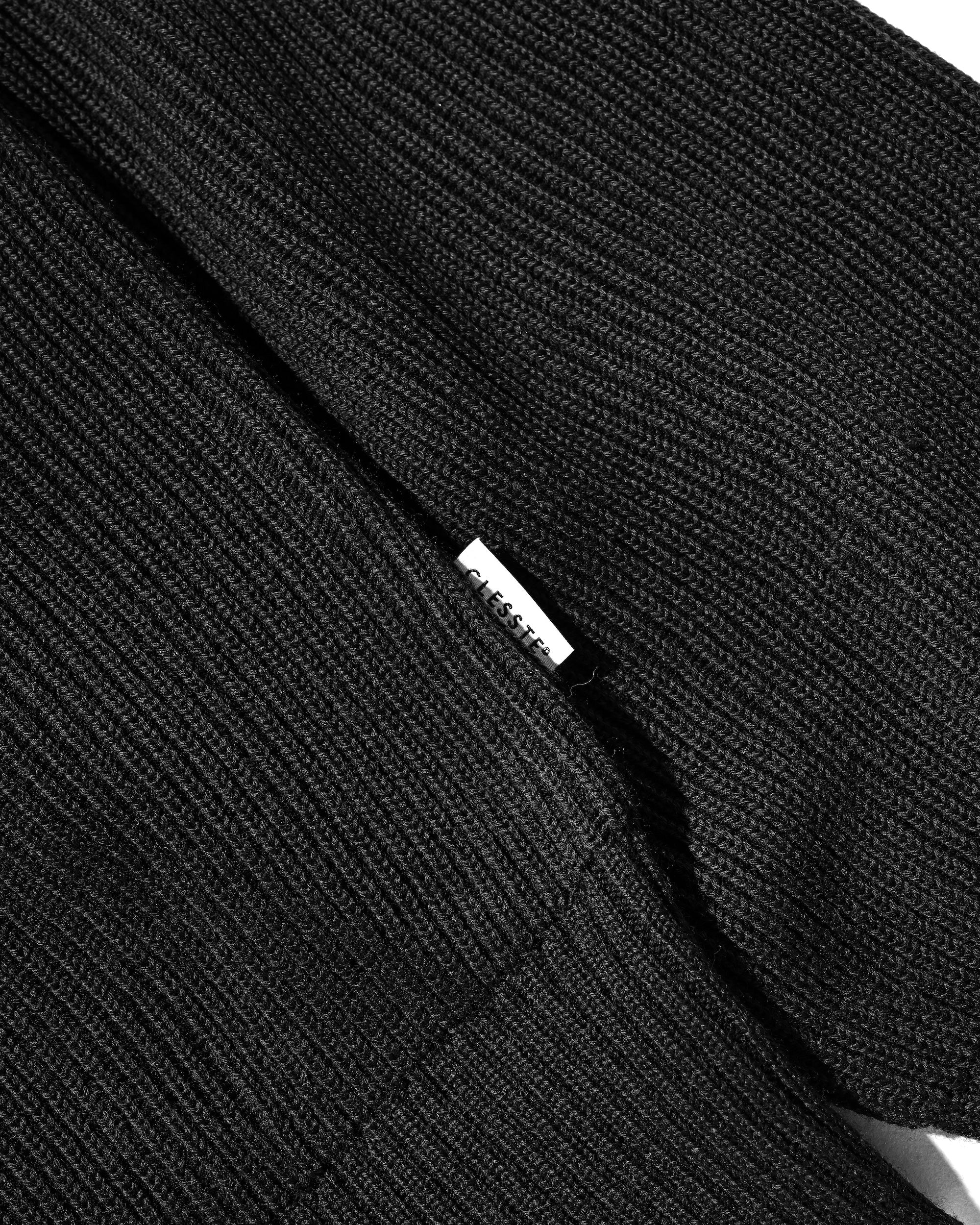 FINE WOOL V-NECK KNIT PULLOVER (BLACK)