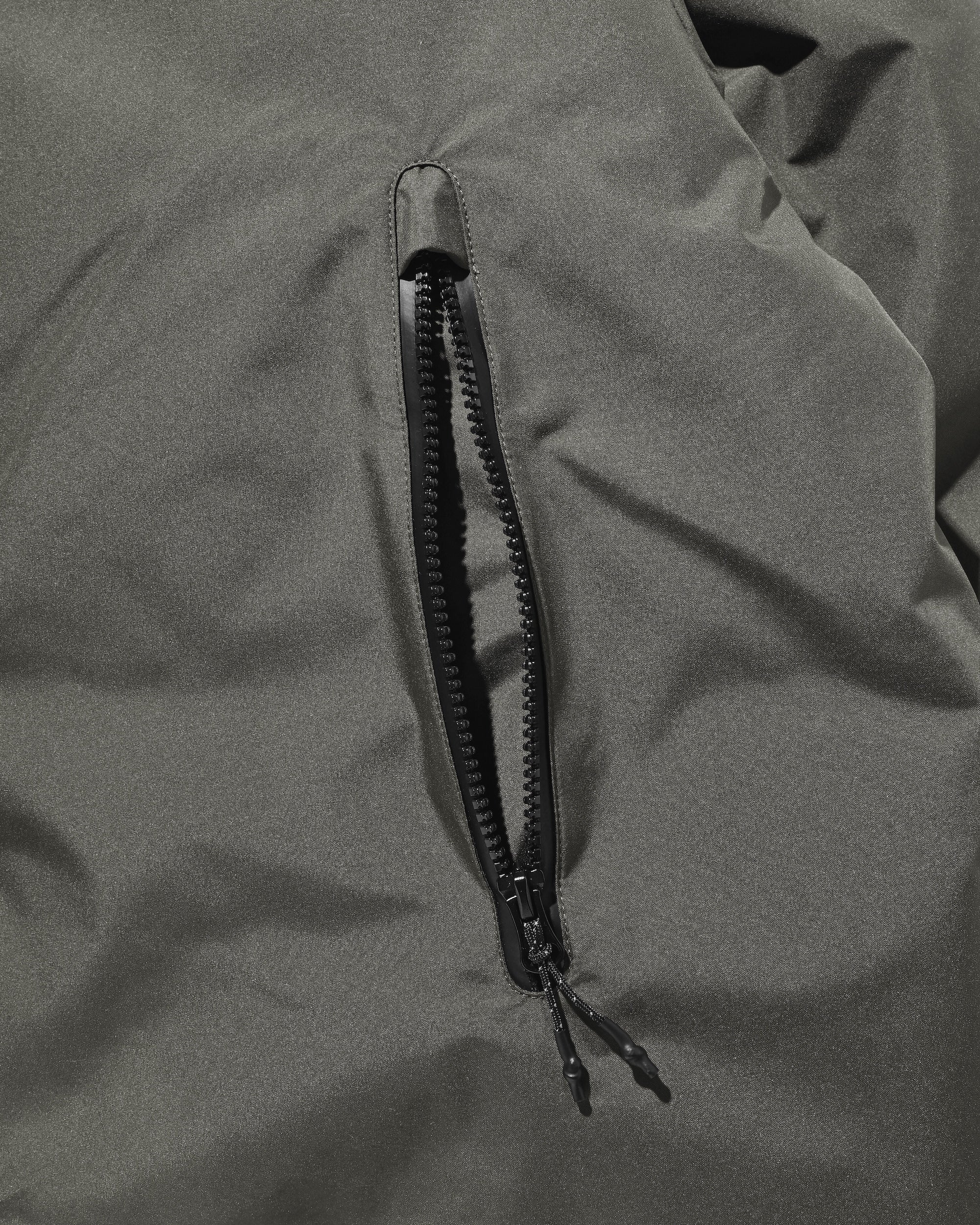 +phenix WINDSTOPPER® by GORE-TEX LABS CITY HAPPY JACKET (ASPHALT GRAY)