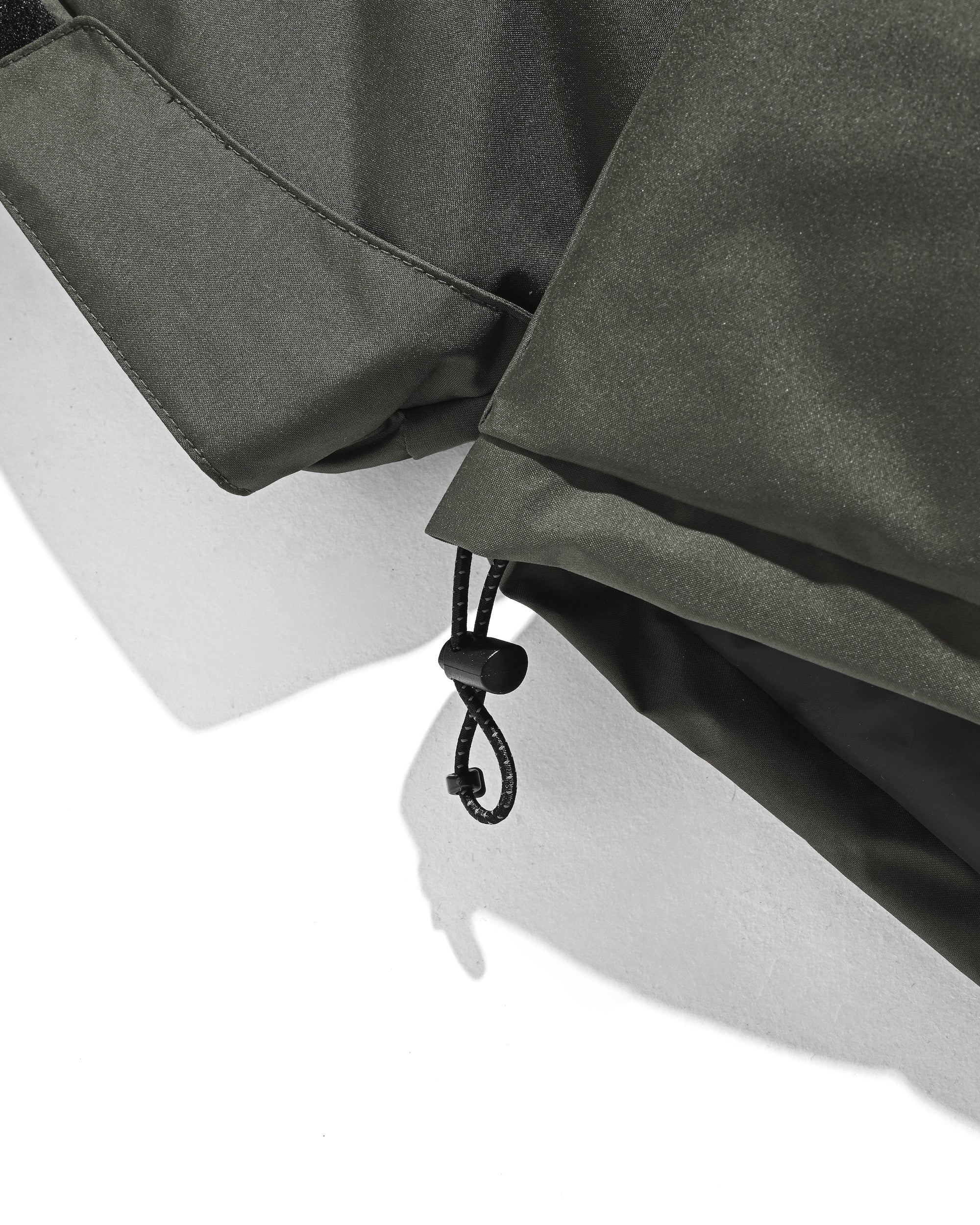 +phenix WINDSTOPPER® by GORE-TEX LABS CITY HAPPY JACKET (ASPHALT GRAY)