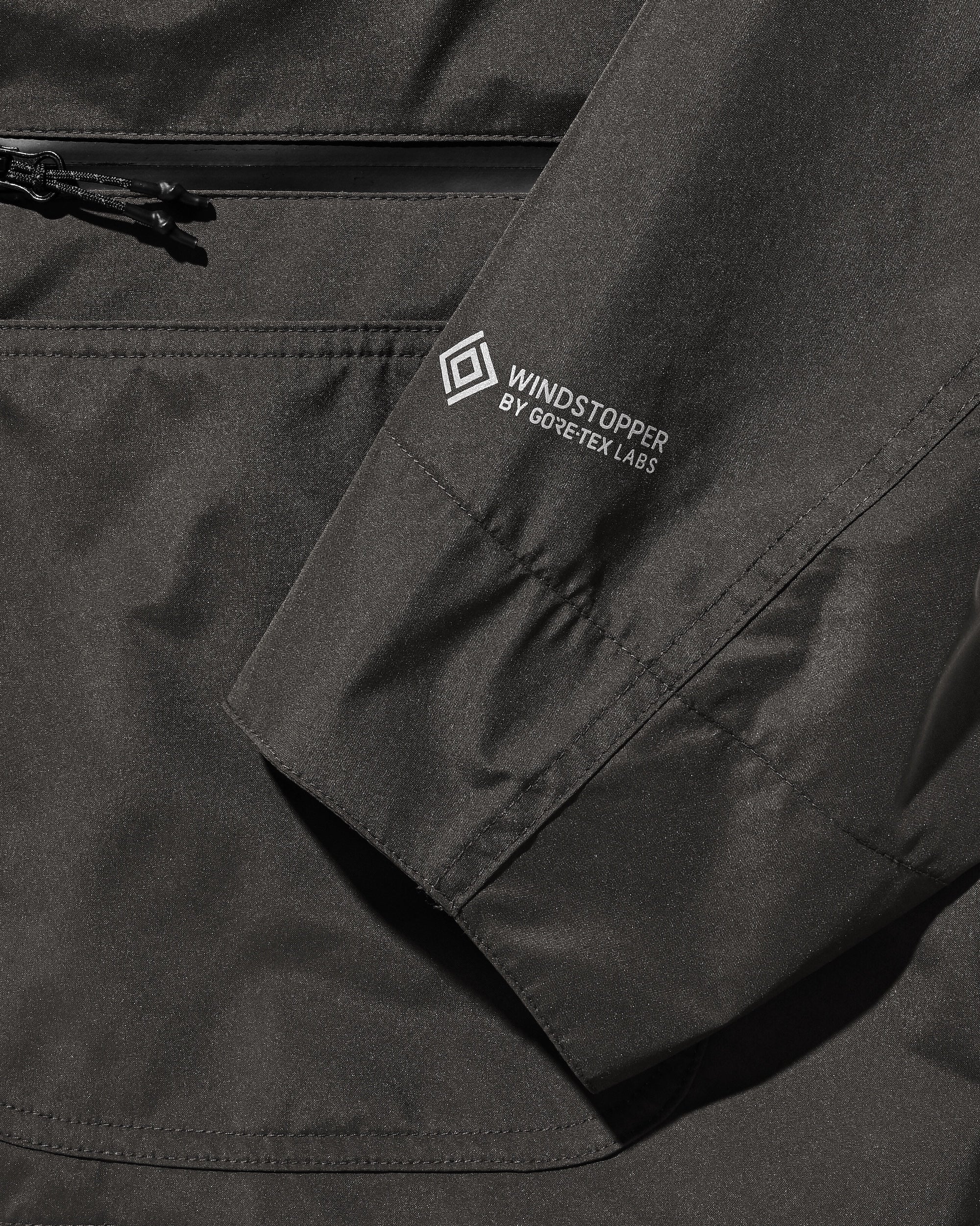 +phenix WINDSTOPPER® BY GORE-TEX LABS CITY STORAGE COVERALL JACKET (ASPHALT GRAY)