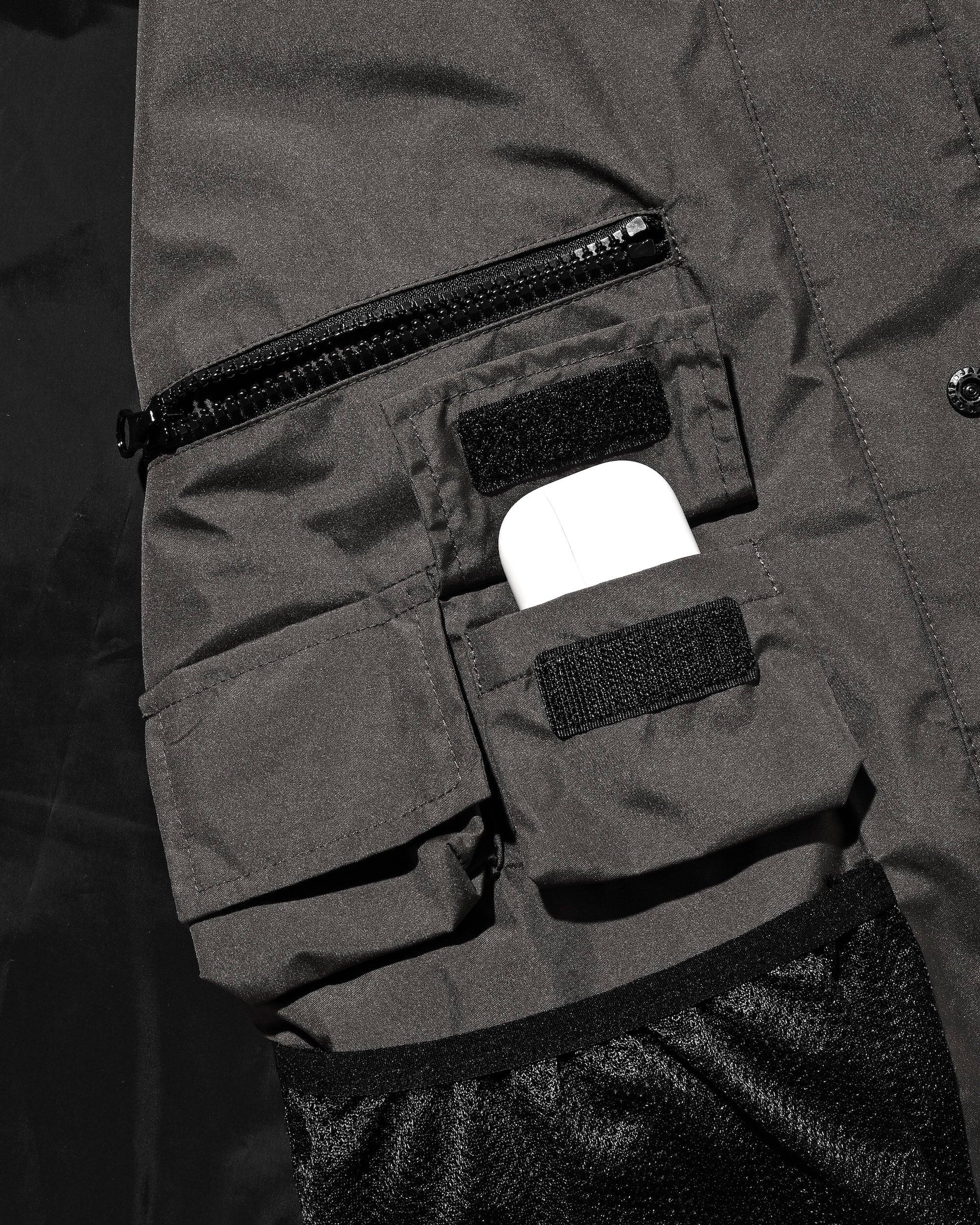 +phenix WINDSTOPPER® BY GORE-TEX LABS CITY STORAGE COVERALL JACKET (ASPHALT GRAY)
