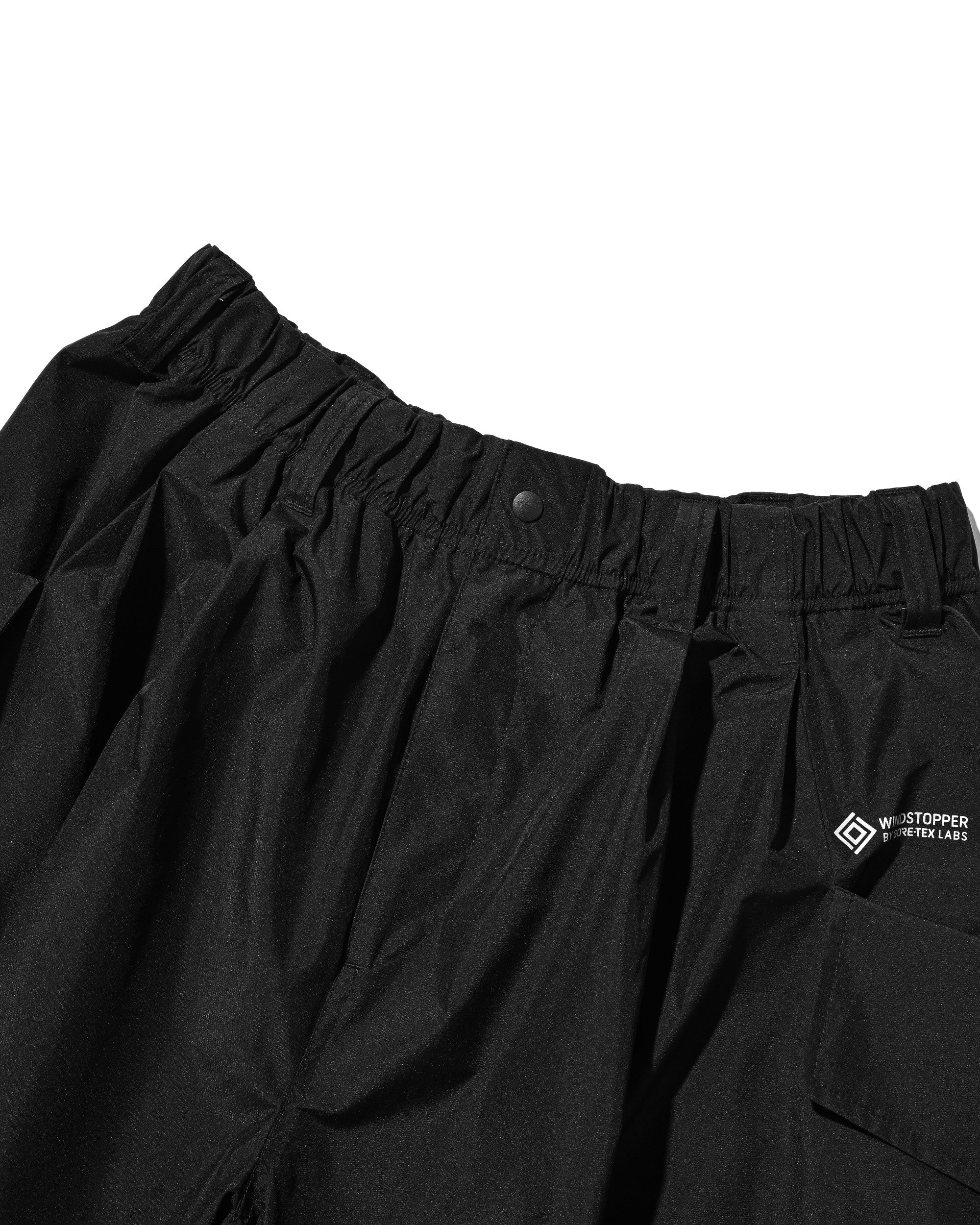 【8.12 WED 20:00- IN STOCK】+phenix WINDSTOPPER® by GORE-TEX LABS CITY FLAP WIDE BALLOON HALF PANTS (BLACK)