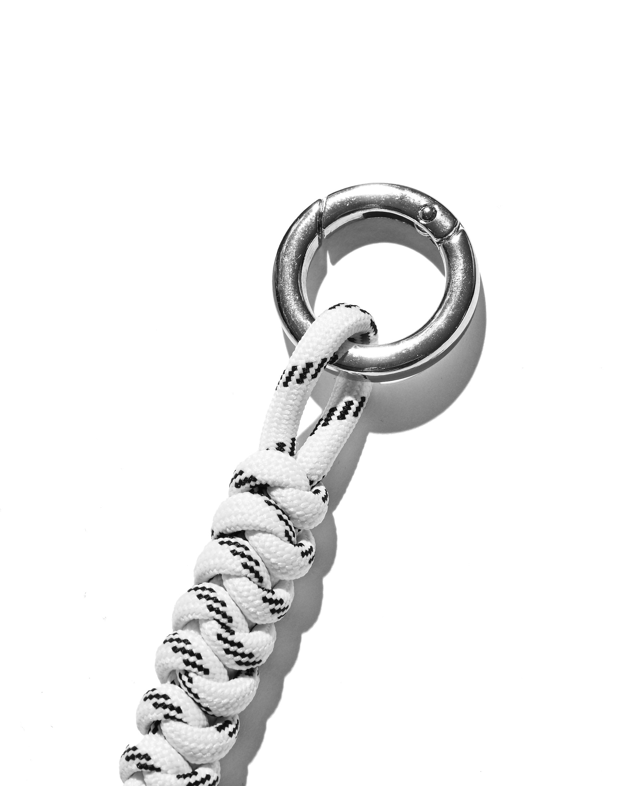 【7.16 WED 20:00- IN STOCK】CORD CHARMS 001 (WHITE)