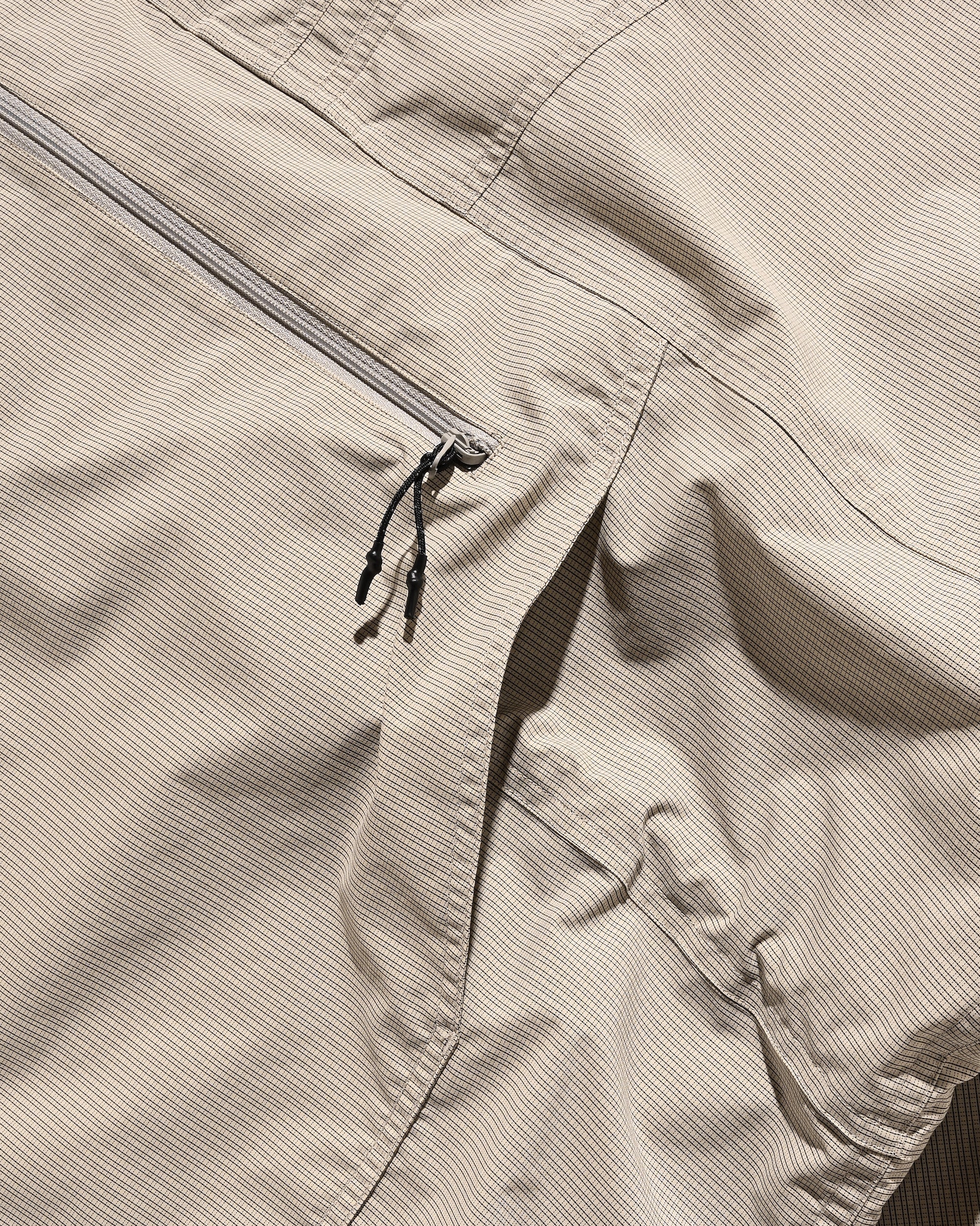 PACKABLE CITY ANORAK PARKA  (BEIGE(MINI GRAPH CHECK))