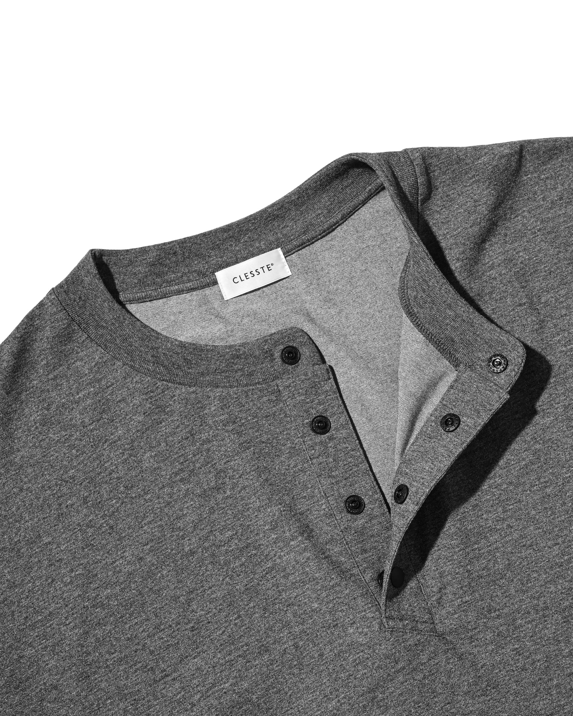 【8.26 WED 20:00- IN STOCK】“C” TECH HENLEY NECK S/S T-SHIRT WITH DRAWSTRINGS (CHARCOAL)