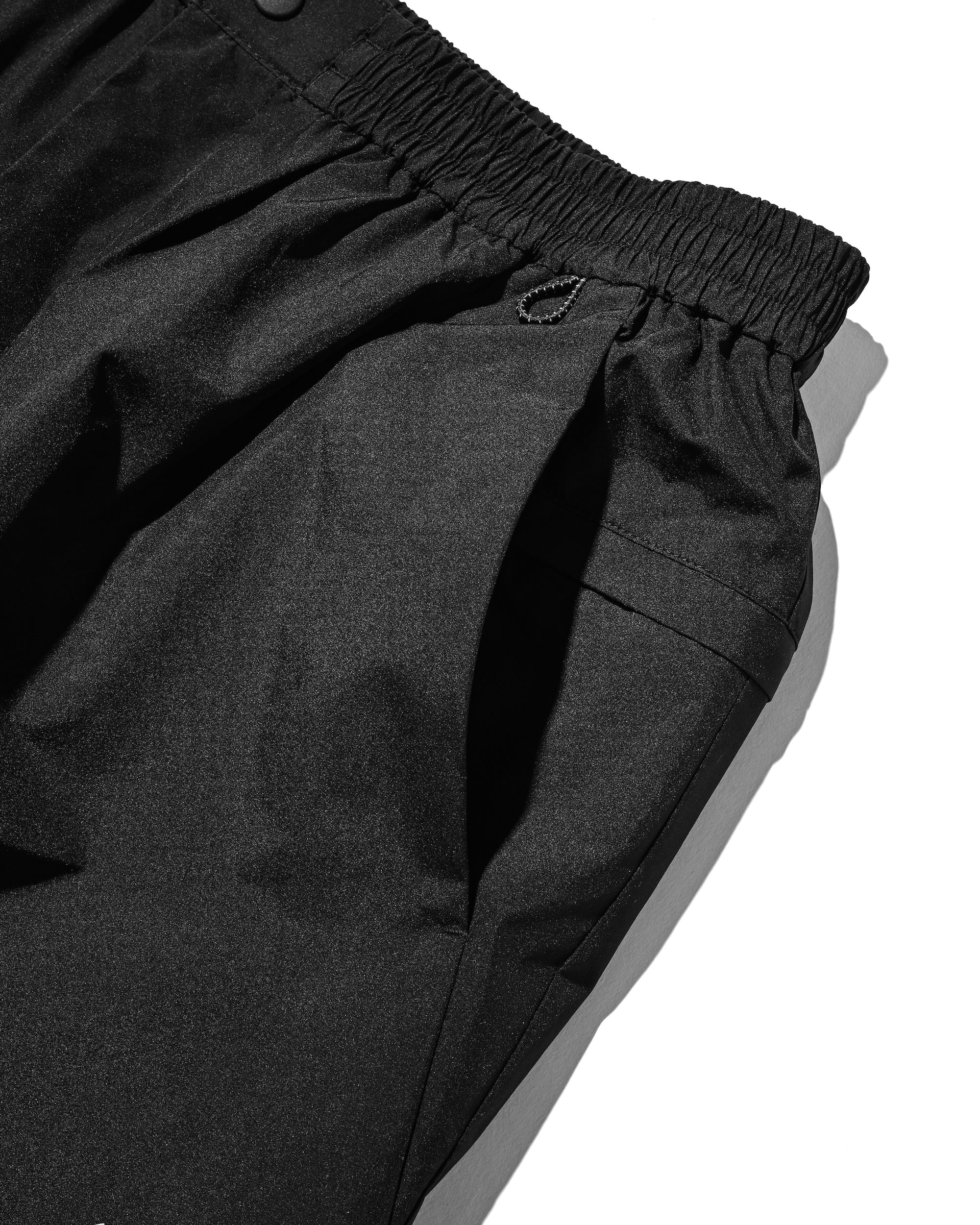 【8.8 SAT 20:00- IN STOCK】+phenix WINDSTOPPER® by GORE-TEX LABS CITY UNIFORM VENTILATION PANTS (BLACK)