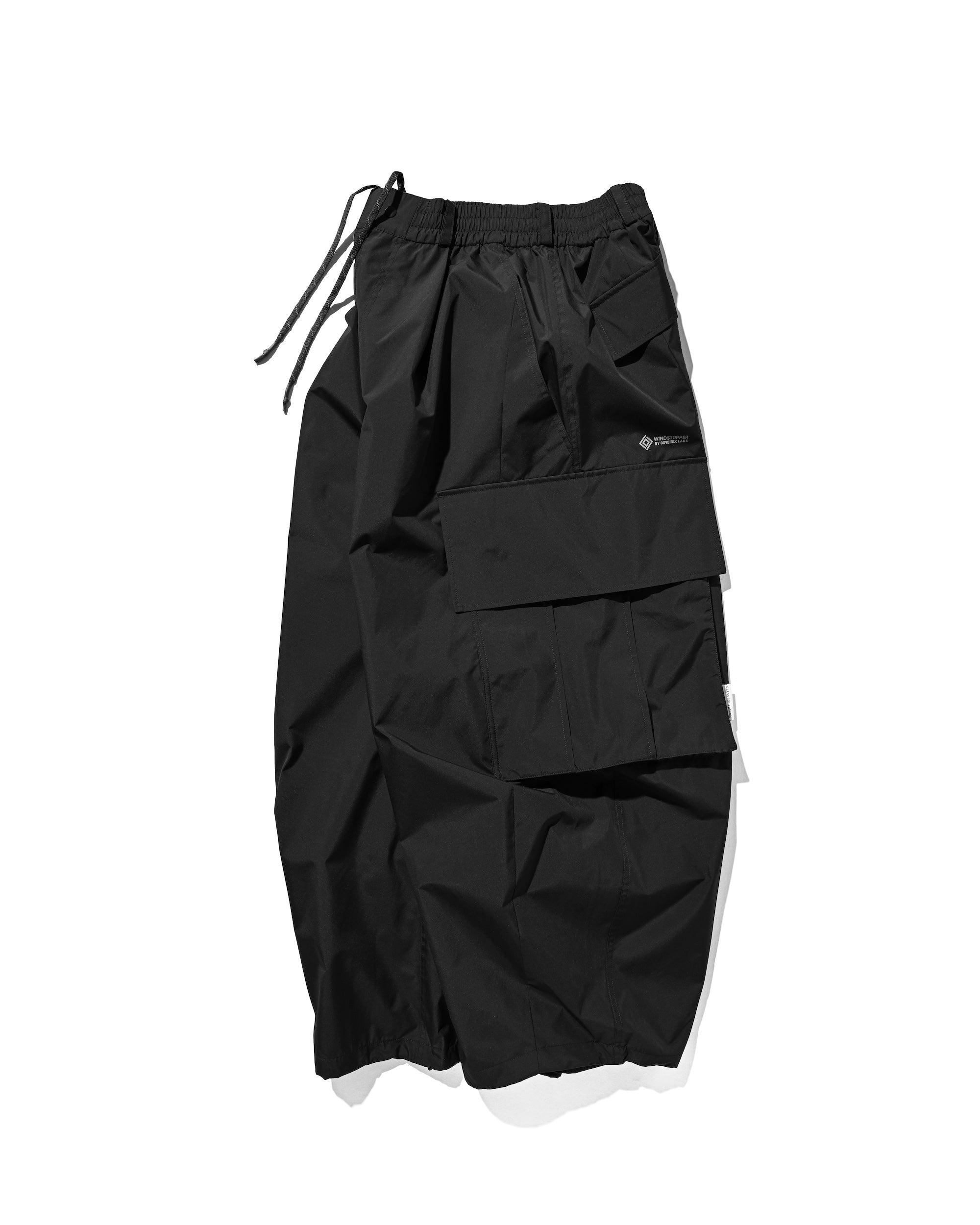 +phenix WINDSTOPPER® by GORE-TEX LABS CITY MEGA POCKET BALLOON CARGO PANTS (BLACK)
