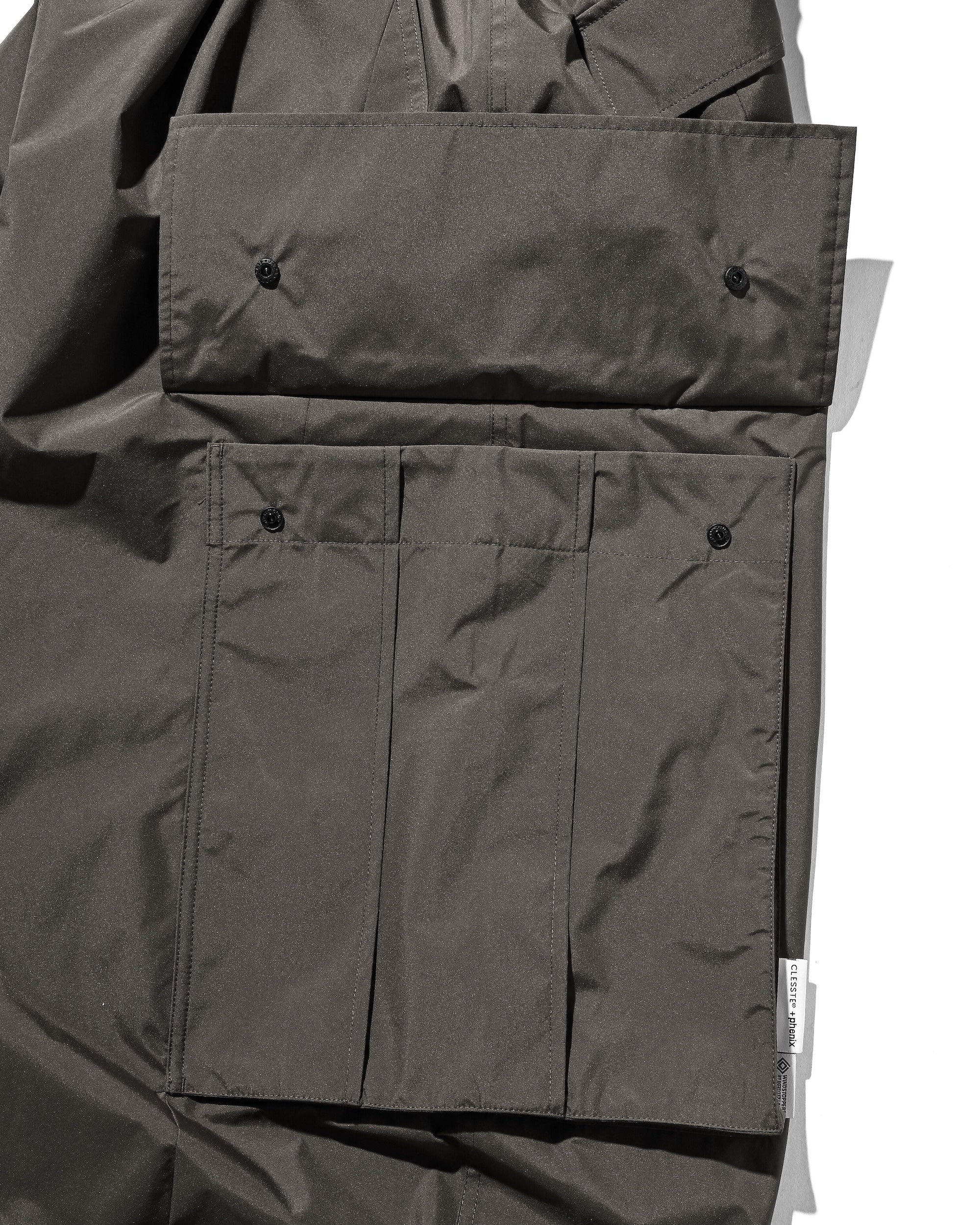 【7.1 WED 20:00- IN STOCK】+phenix WINDSTOPPER® by GORE-TEX LABS CITY MEGA POCKET BALLOON CARGO PANTS (ASPHALT GRAY)