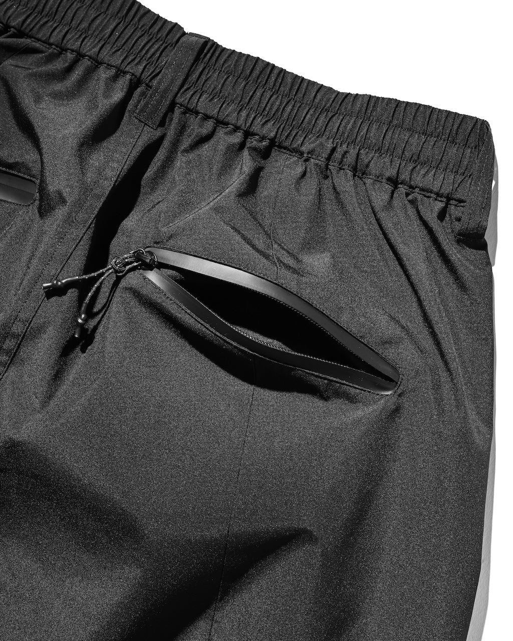 【9.2 WED 20:00- IN STOCK】+phenix WINDSTOPPER® by GORE-TEX LABS TWILL CITY BARREL LEG PANTS (BLACK×WHITE)