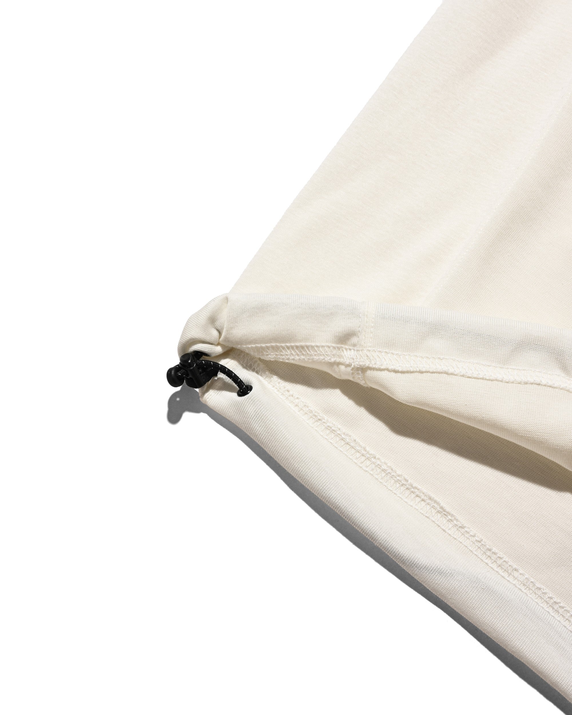 【8.29 SAT 20:00- IN STOCK】EMBROIDERED GAME S/S T-SHIRT WITH DRAWSTRINGS (WHITE)