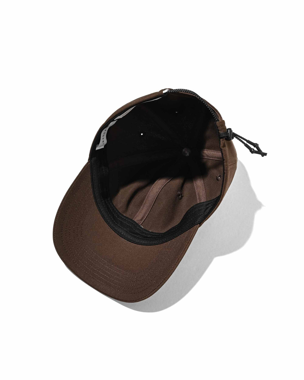 【9.12 SAT 20:00- IN STOCK】"CLST" LOGO ACTIVE CITY CAP (BROWN)