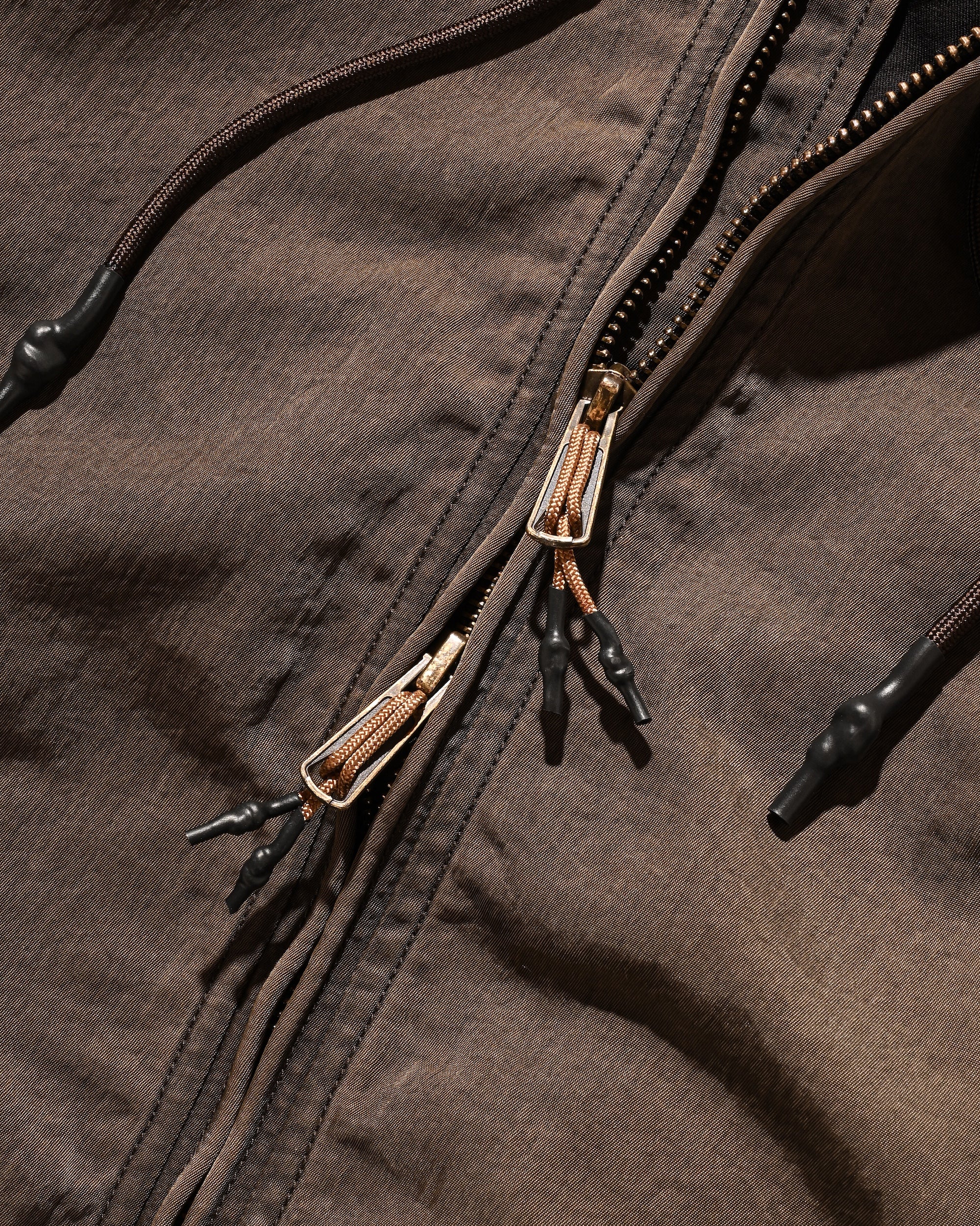 【2.7 SAT 20:00- IN STOCK】FADED FINISH NYLON CITY ACTIVE JACKET (FADE BROWN)