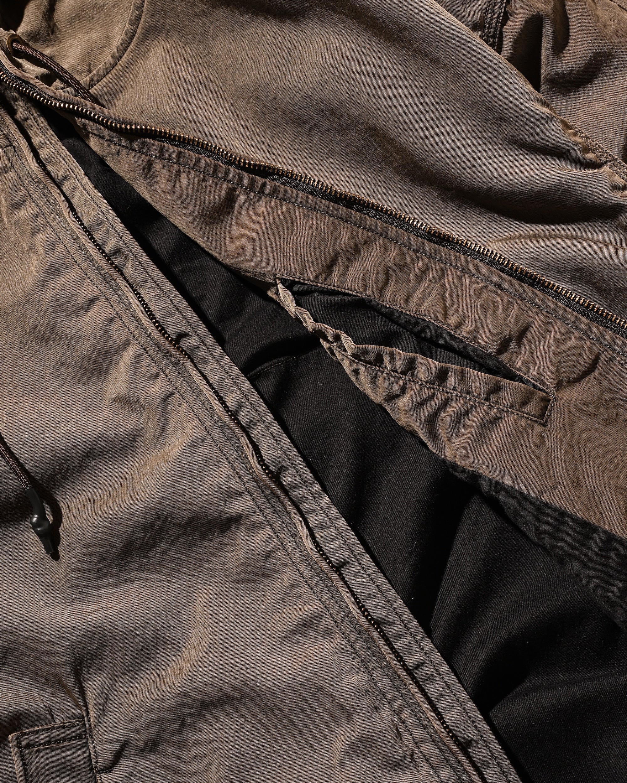 【2.7 SAT 20:00- IN STOCK】FADED FINISH NYLON CITY ACTIVE JACKET (FADE BROWN)