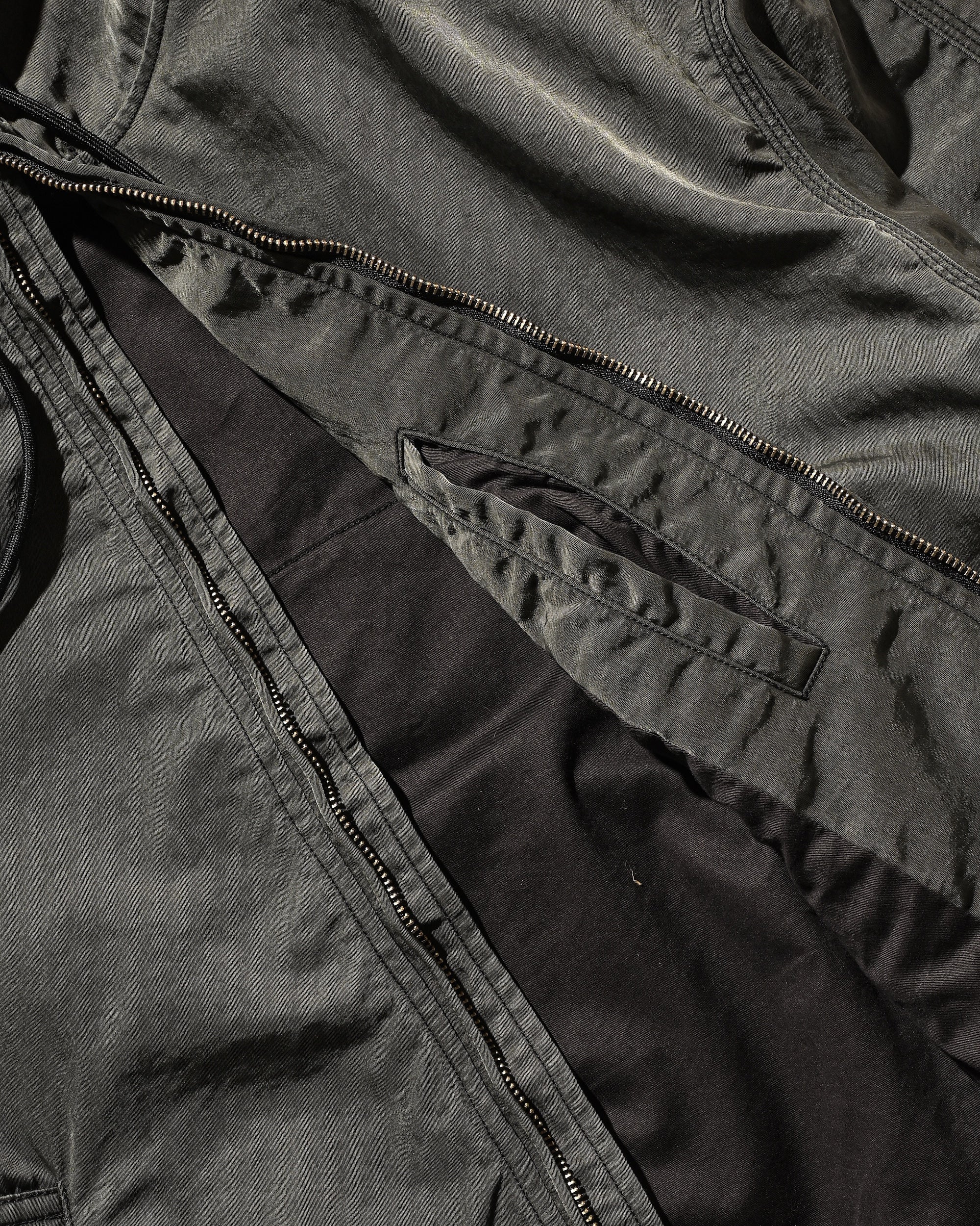 【2.7 SAT 20:00- IN STOCK】FADED FINISH NYLON CITY ACTIVE JACKET (FADE BLACK)