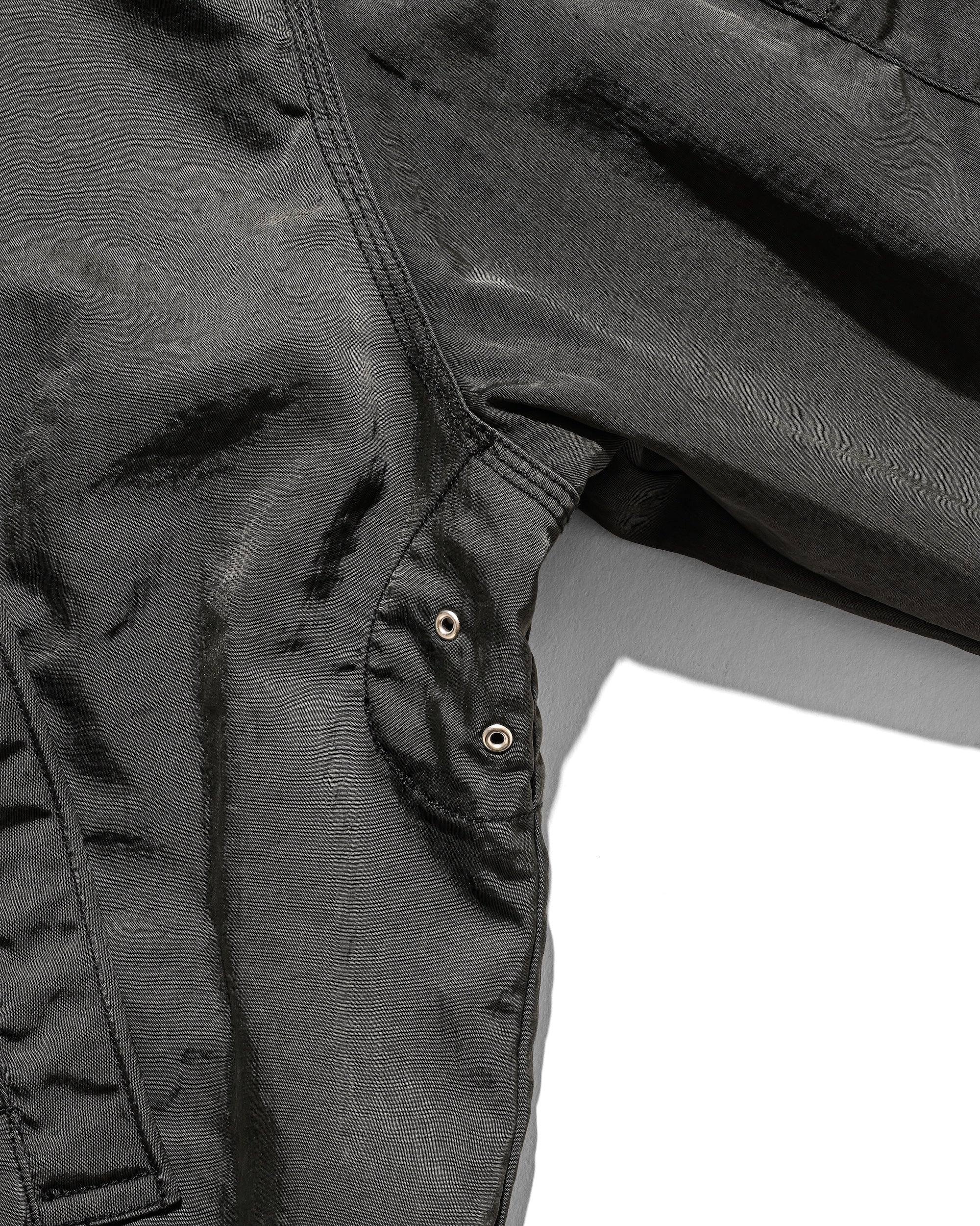 FADED FINISH NYLON CITY ACTIVE JACKET (FADE BLACK)