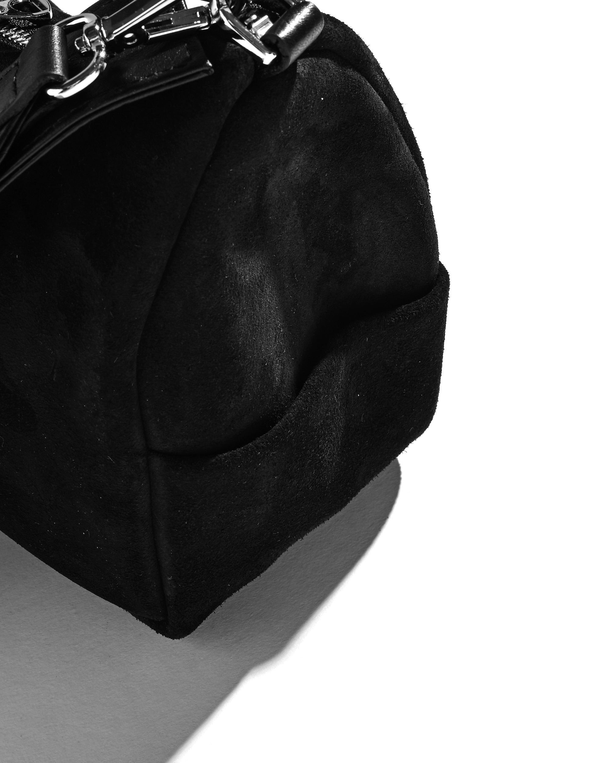 SUEDE DAYOFF BAG MINI (BLACK)