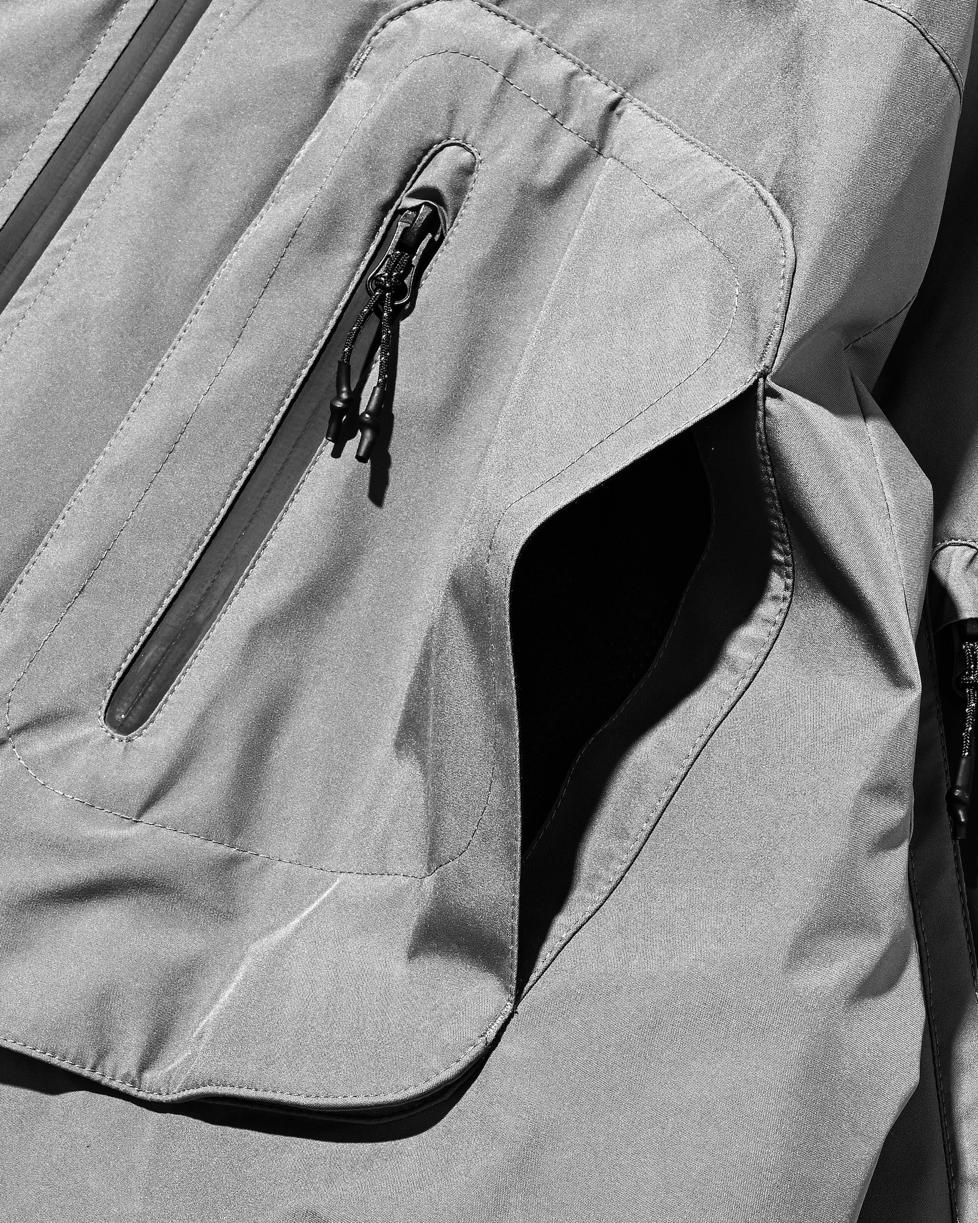 【3.4 WED 20:00- IN STOCK】+phenix WINDSTOPPER® by GORE-TEX LABS CITY HYDRO SHED JACKET (CHARCOAL GRAY)