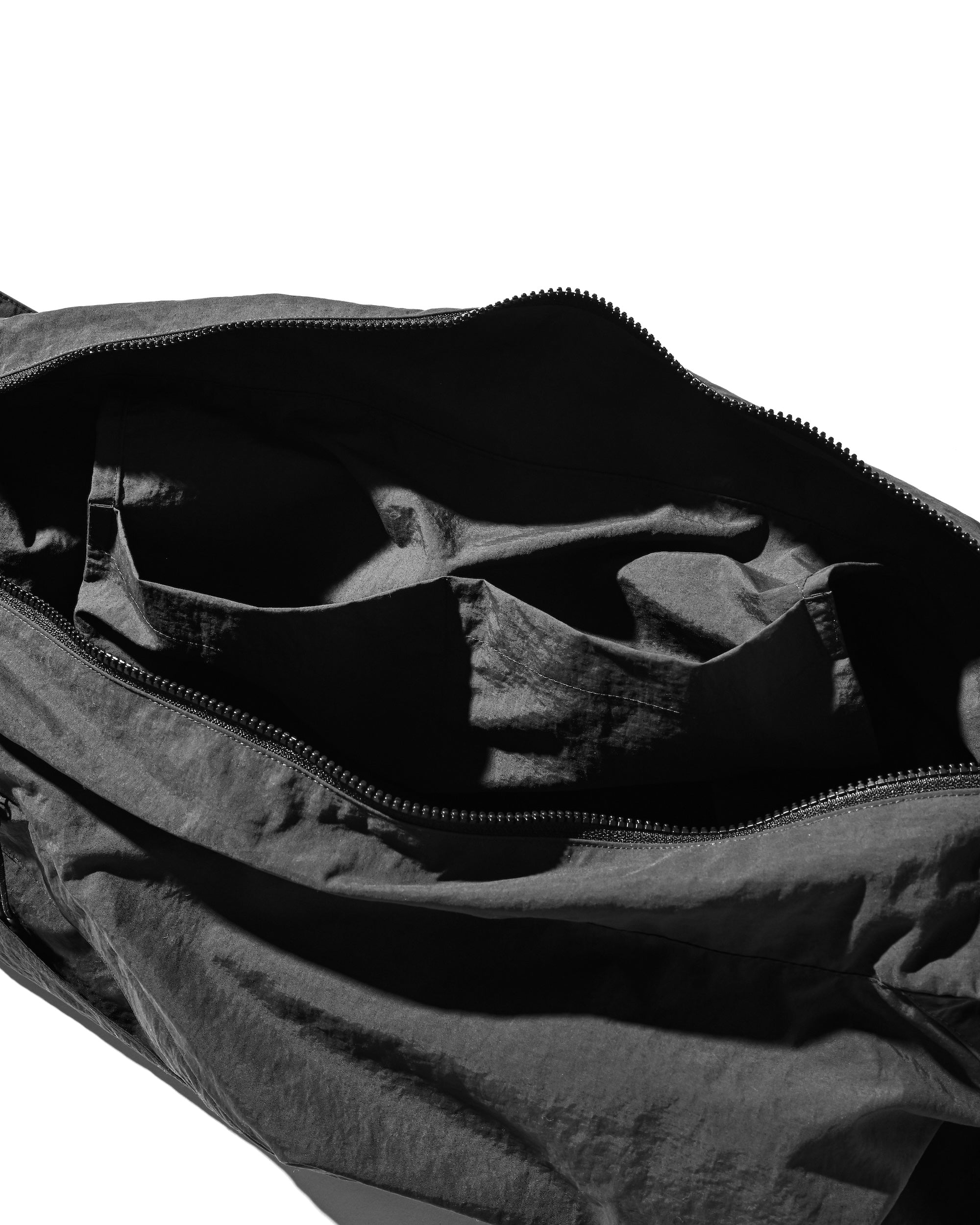 ACTIVE CITY FUTURE BAG LARGE (GRAY)