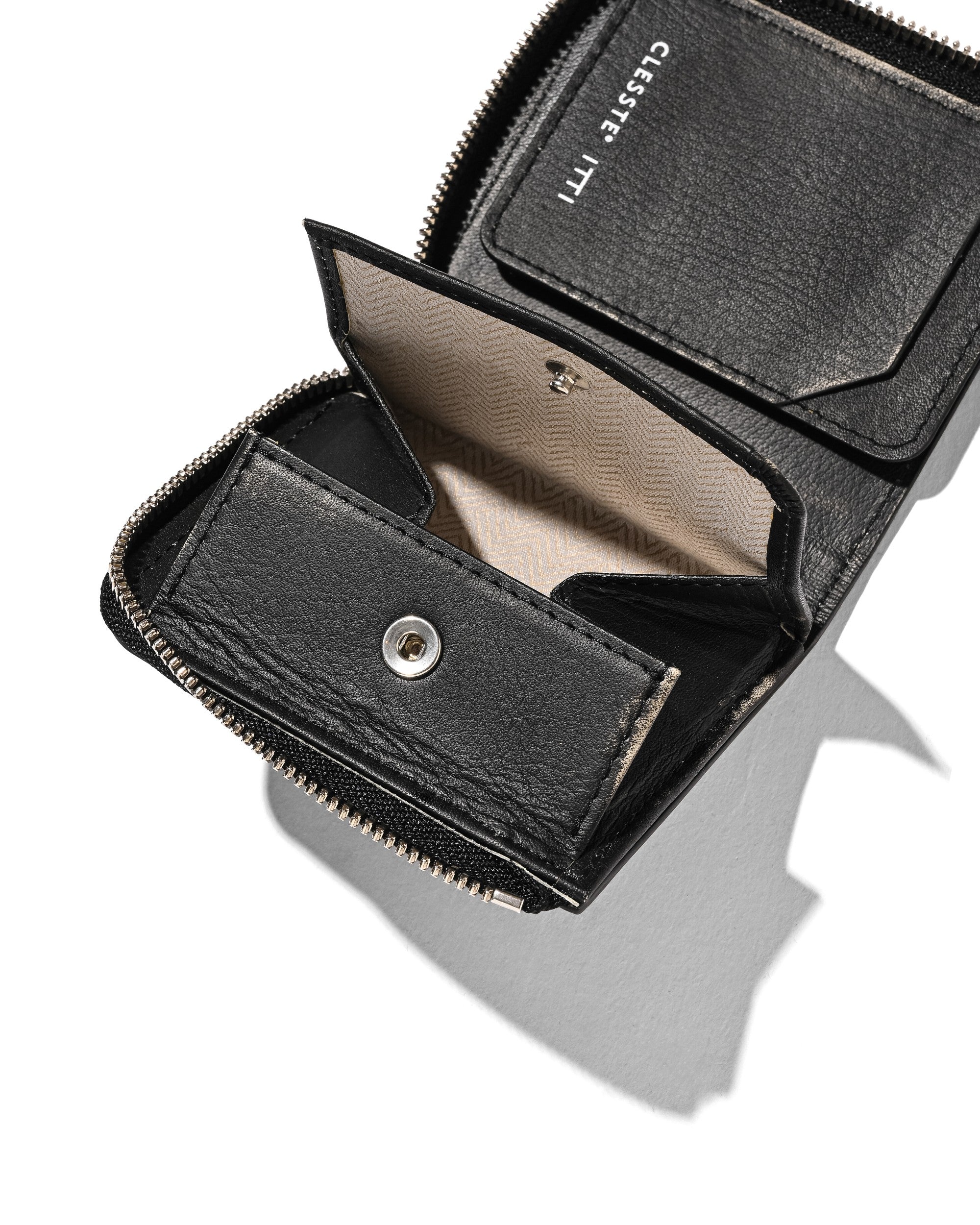 【5.23 SAT 20:00- IN STOCK】【EX.】CRISTY VERY COMPACT WLT (BLACK)