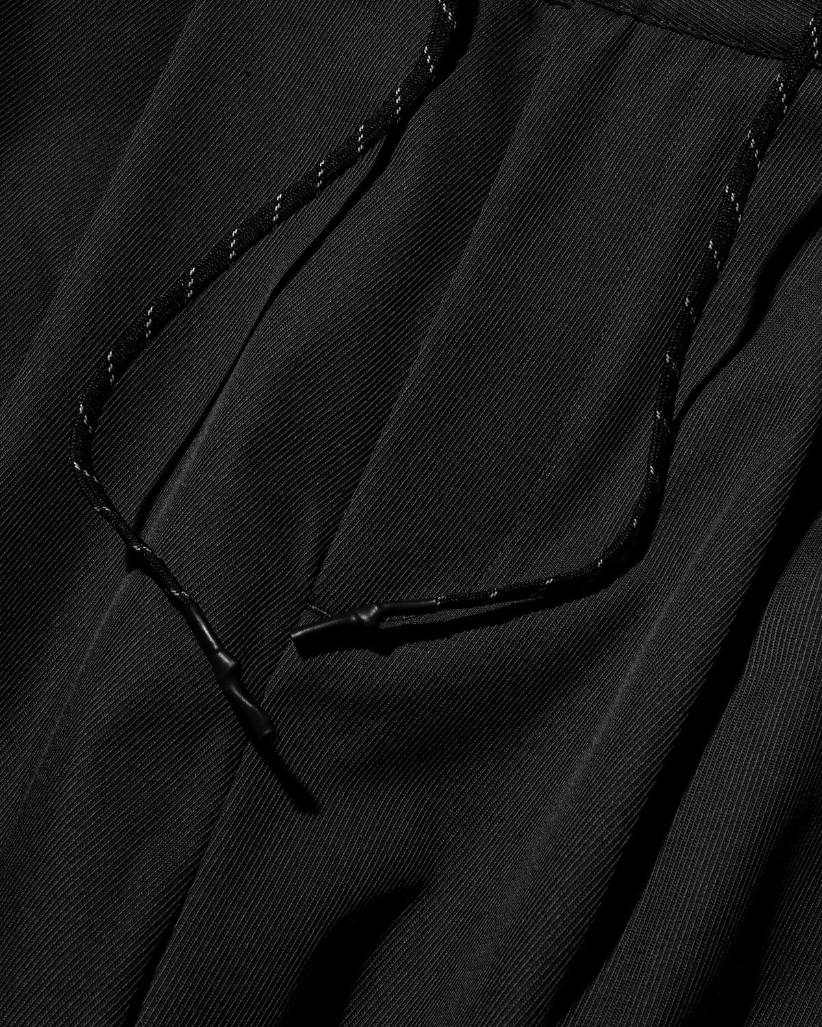 【10.7 WED 20:00- IN STOCK】 WOOL KERSEY CITY WIDE TAPERED BALLOON PANTS (BLACK)
