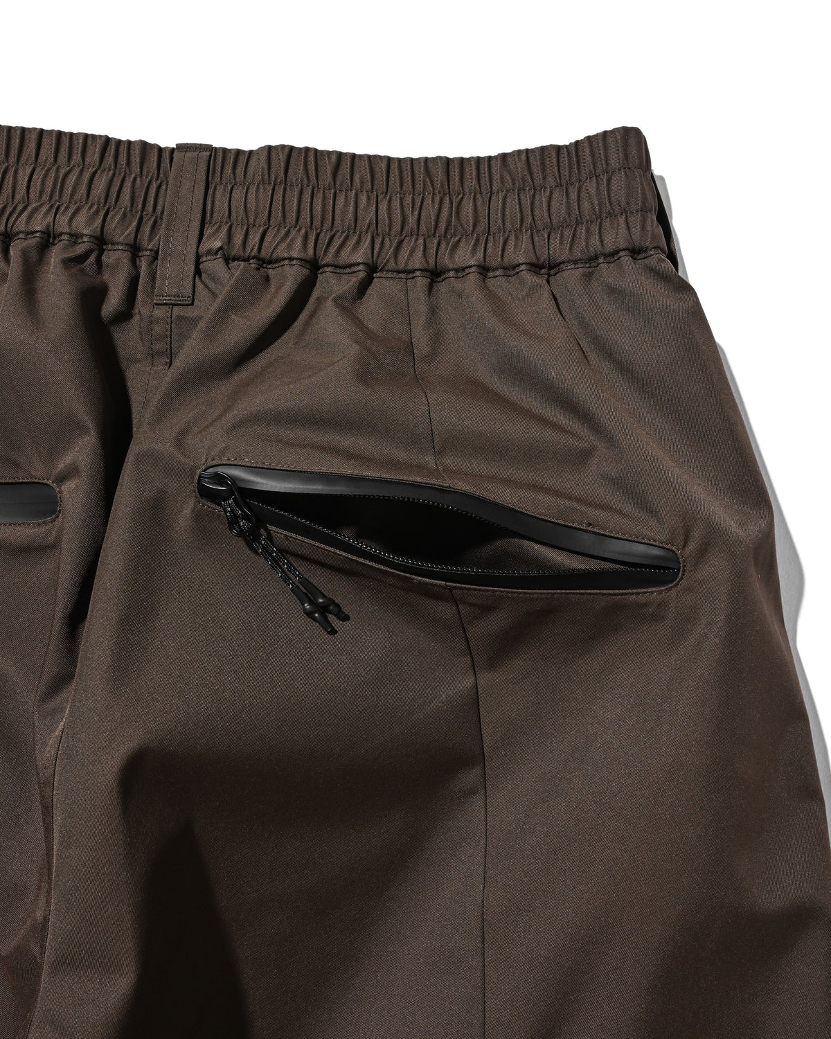 【10.17 SAT 20:00- IN STOCK】 +phenix WINDSTOPPER® by GORE-TEX LABS TWILL CITY BARREL LEG PANTS (URBAN BROWN)