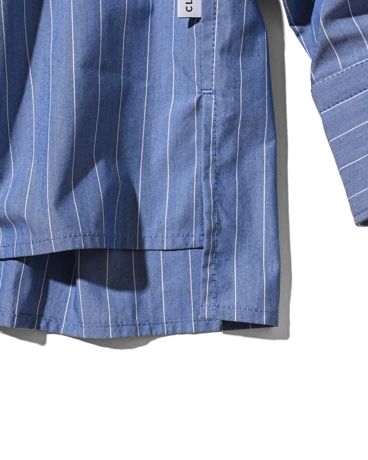 【10.14 WED 20:00- IN STOCK】 STRIPED EVERYDAY BOX FIT L/S SHIRT (BLUE STRIPE)