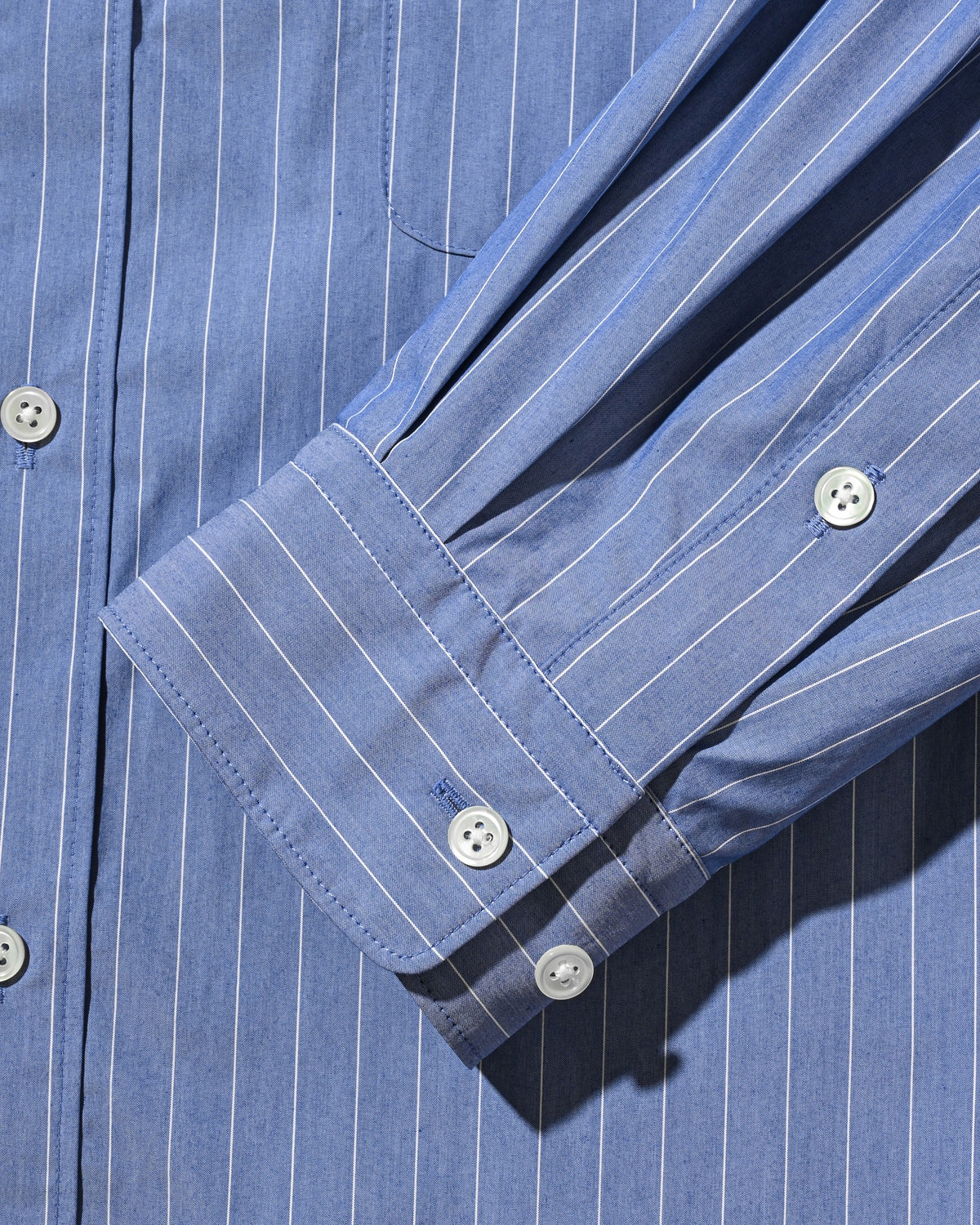 【10.14 WED 20:00- IN STOCK】 STRIPED EVERYDAY BOX FIT L/S SHIRT (BLUE STRIPE)