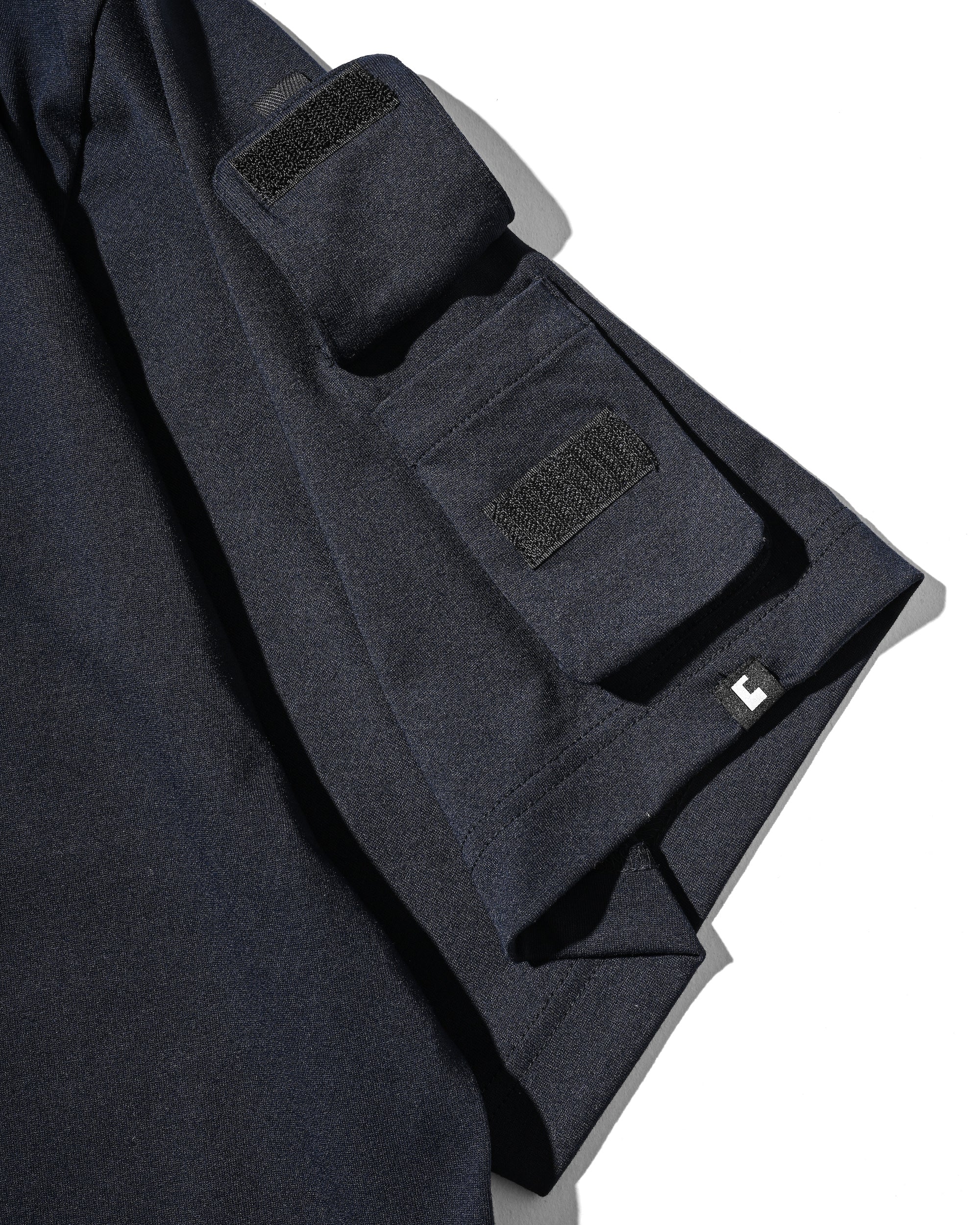 【7.1 WED 20:00- IN STOCK】MULTI POCKET S/S T-SHIRT (NAVY)