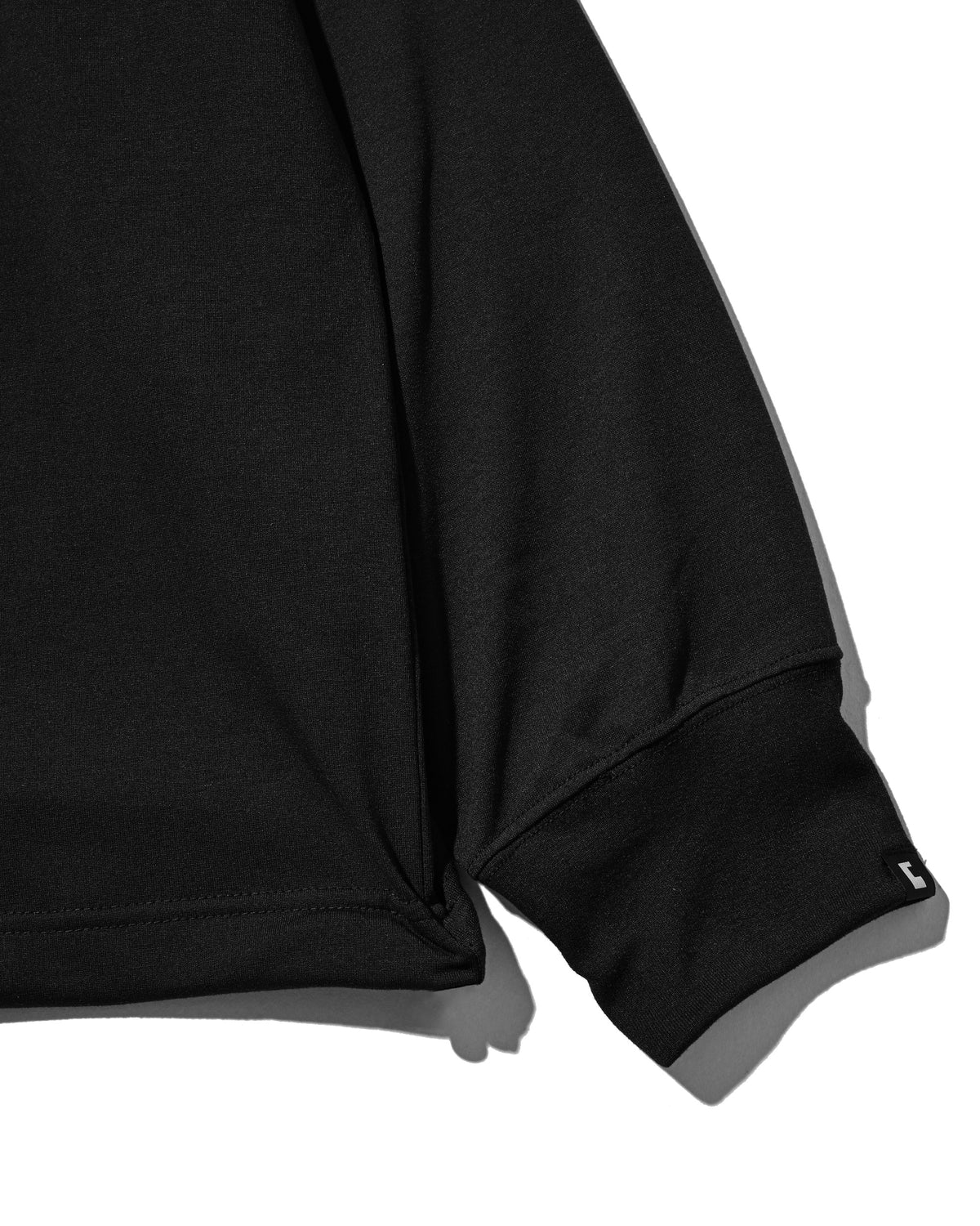 【10.17 SAT 20:00- IN STOCK】 TECH POCKET L/S T-SHIRT (BLACK)