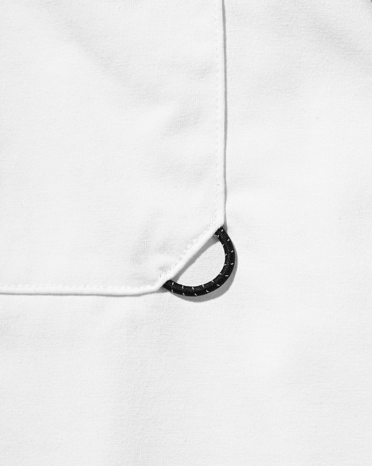 【10.17 SAT 20:00- IN STOCK】 TECH POCKET L/S T-SHIRT (WHITE)