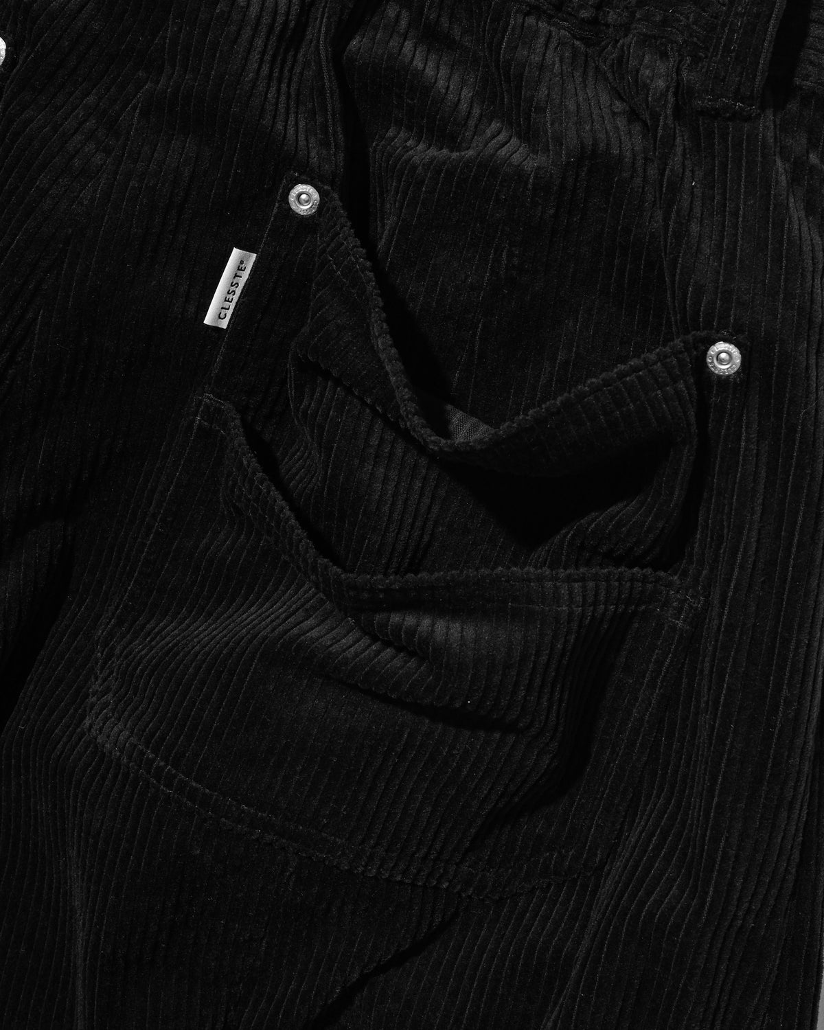 【10.21 WED 20:00- IN STOCK】 CORDUROY CITY MASSIVE UTILITY PANTS (BLACK)
