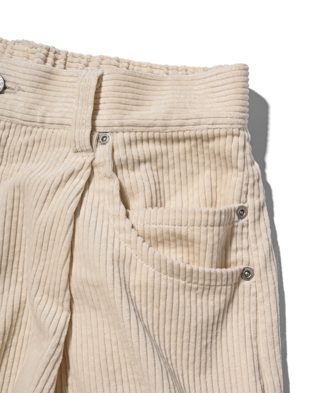 【10.21 WED 20:00- IN STOCK】 CORDUROY CITY MASSIVE UTILITY PANTS (OFF WHITE)