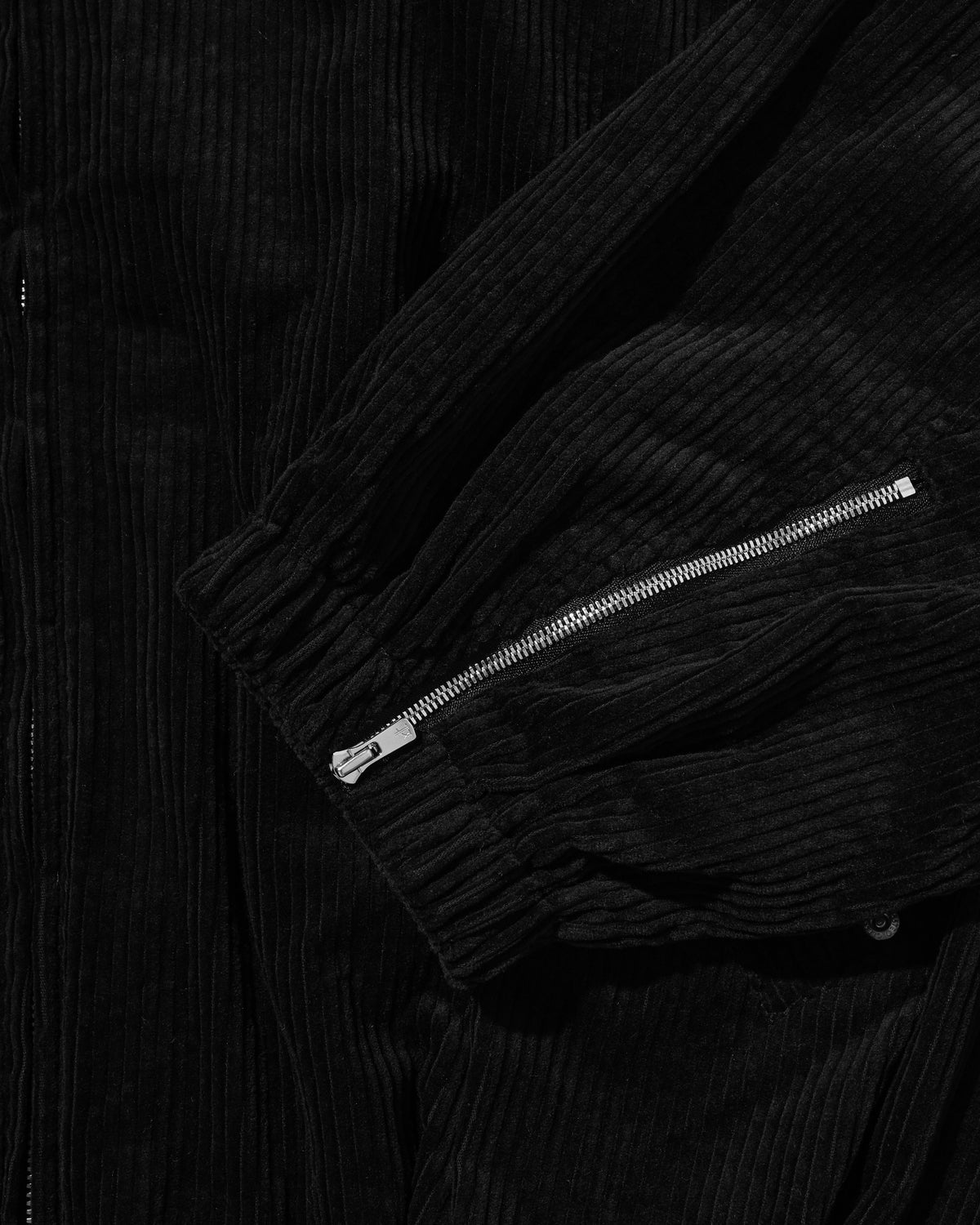 【10.21 WED 20:00- IN STOCK】 LEATHER COLLAR CORDUROY CITY UTILITY BALLOON JACKET (BLACK)