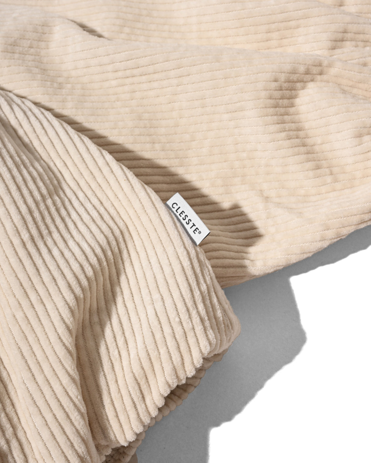 【10.21 WED 20:00- IN STOCK】 LEATHER COLLAR CORDUROY CITY UTILITY BALLOON JACKET (OFF WHITE)