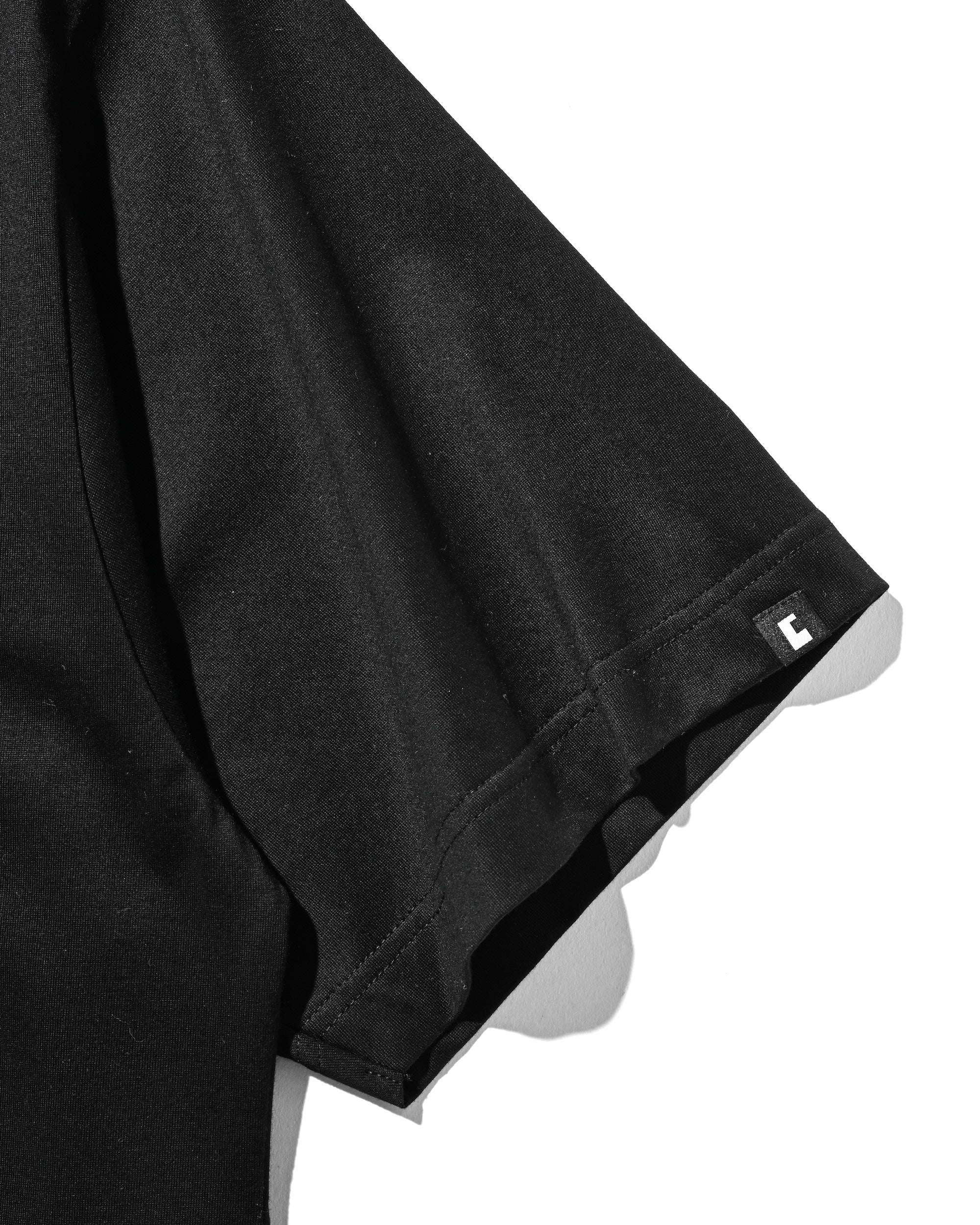 COLLEGE LOGO PRINT MASSIVE T-SHIRT WITH DRAWSTRINGS (BLACK)