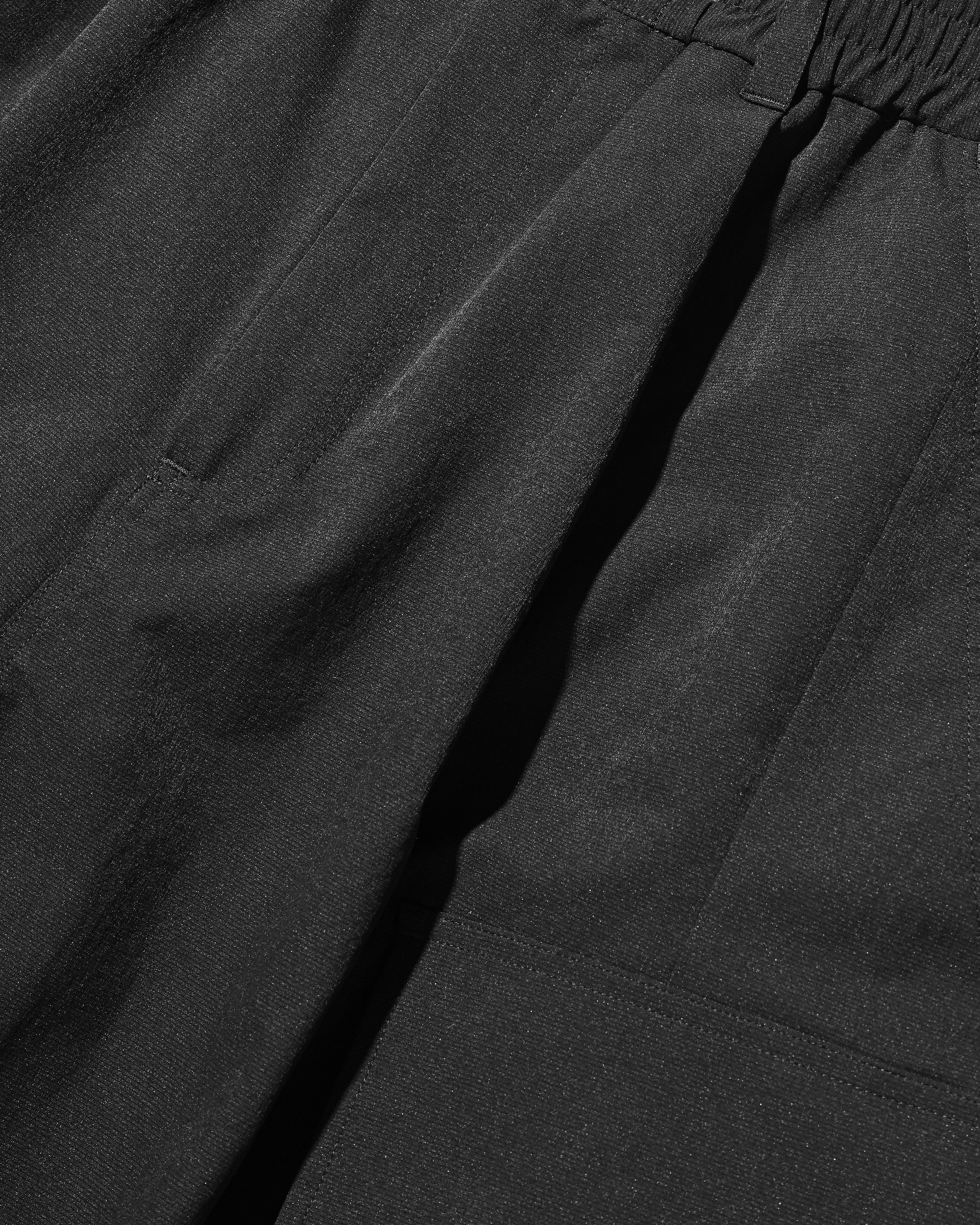 COOL DOTS®︎  MEGA POCKET BALLOON CARGO PANTS (BLACK)