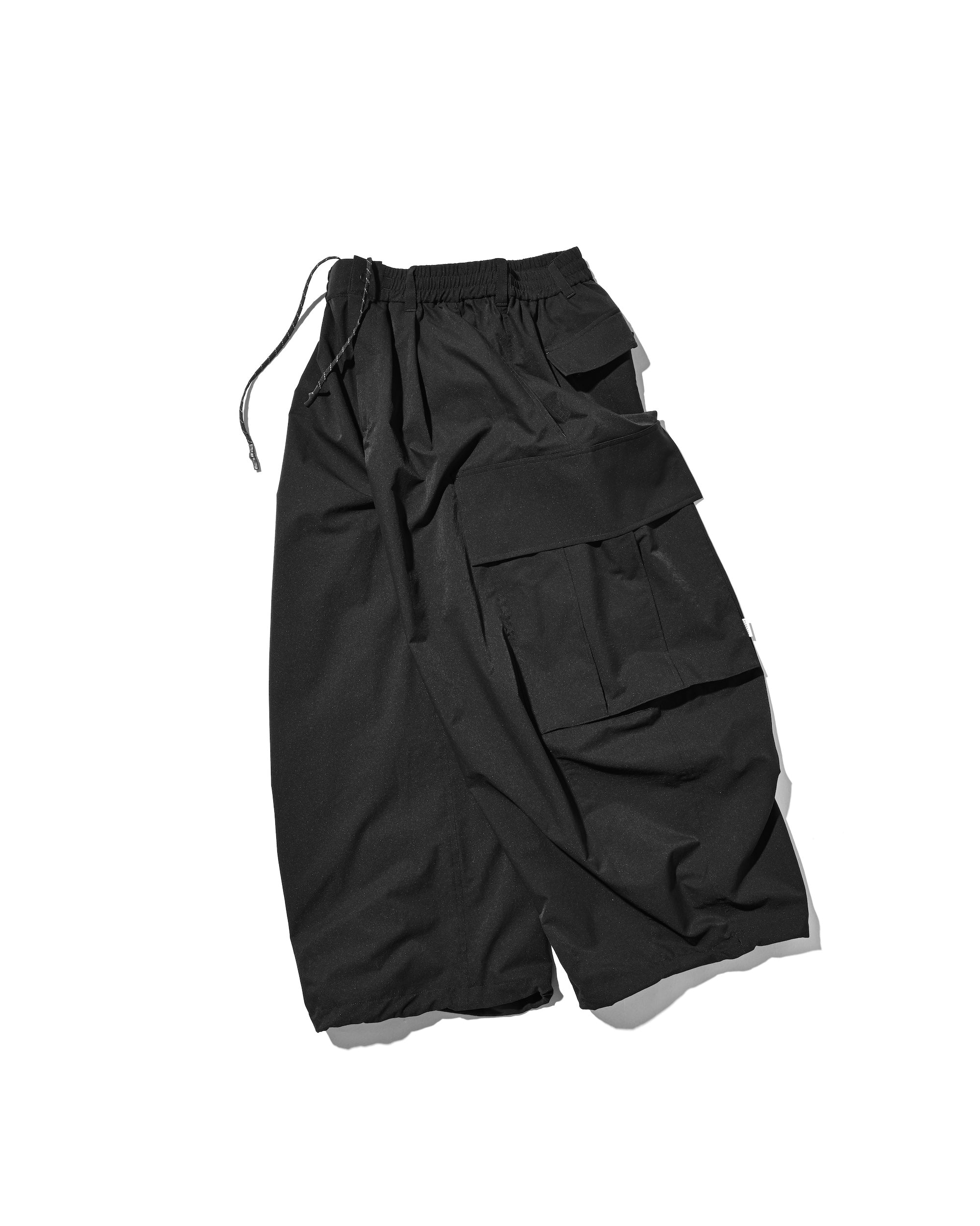 COOL DOTS®︎  MEGA POCKET BALLOON CARGO PANTS (BLACK)