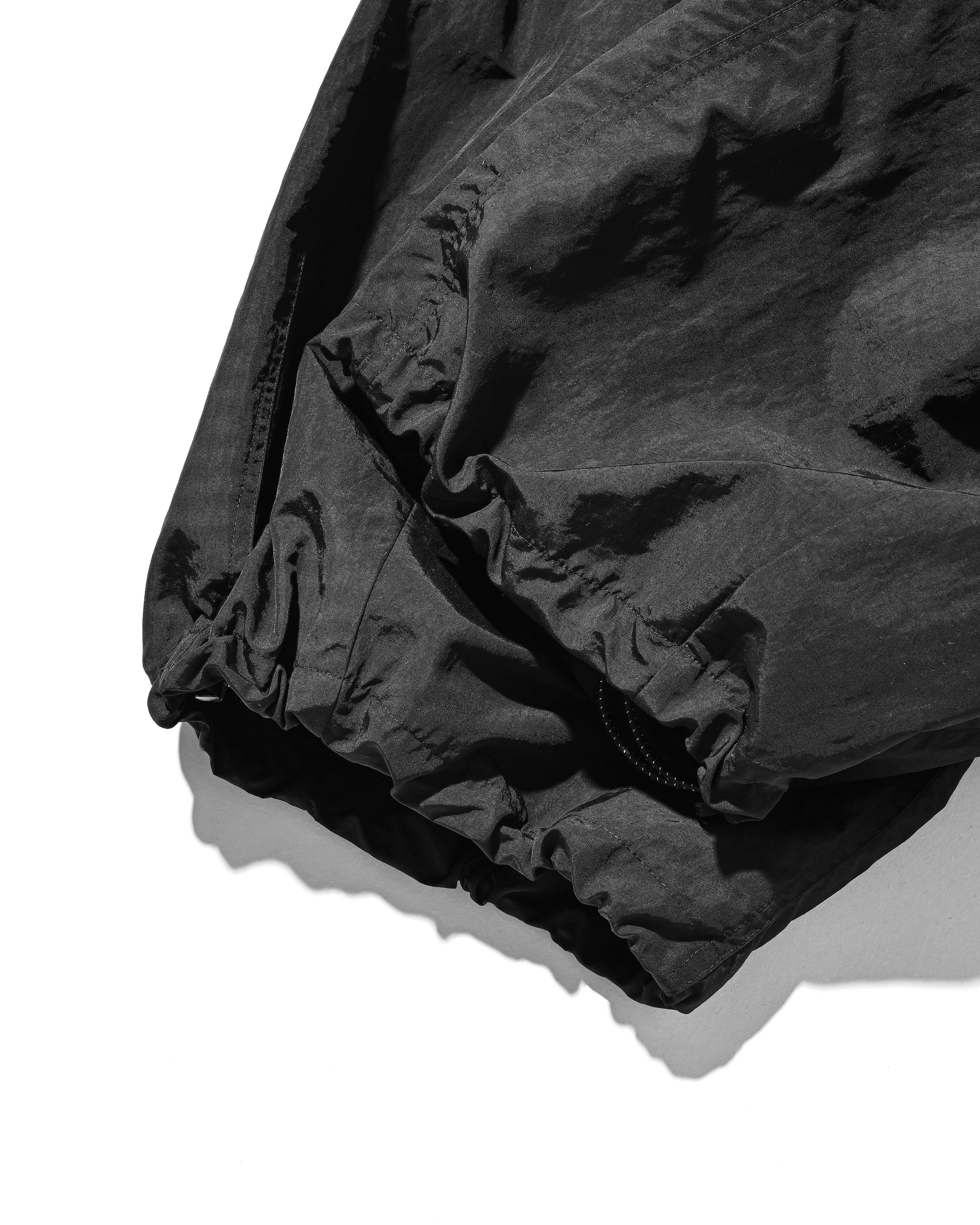 【3.11 WED 20:00- IN STOCK】ACTIVE CITY MEGA POCKET BALLOON CARGO PANTS (BLACK)