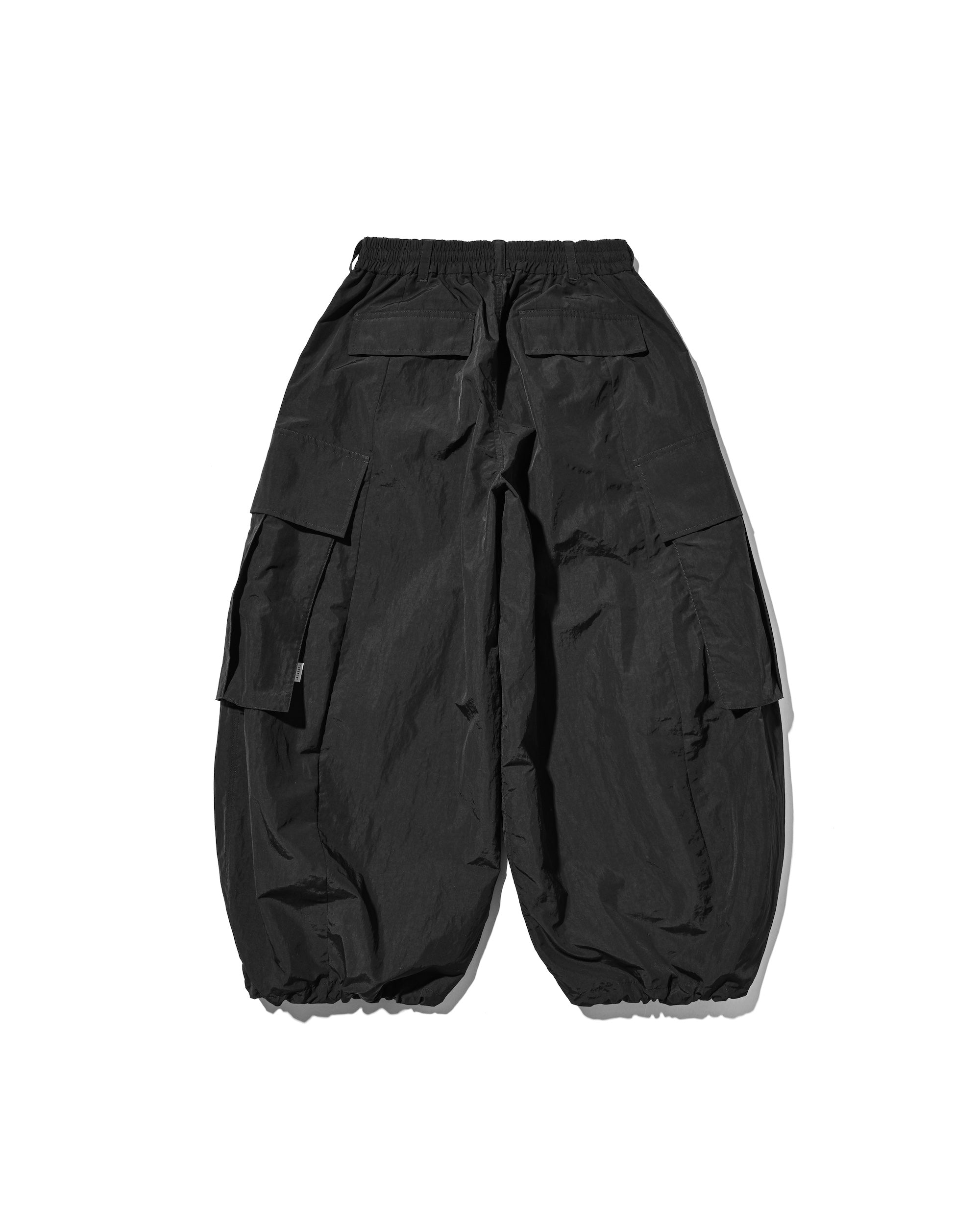 ACTIVE CITY MEGA POCKET BALLOON CARGO PANTS (BLACK)