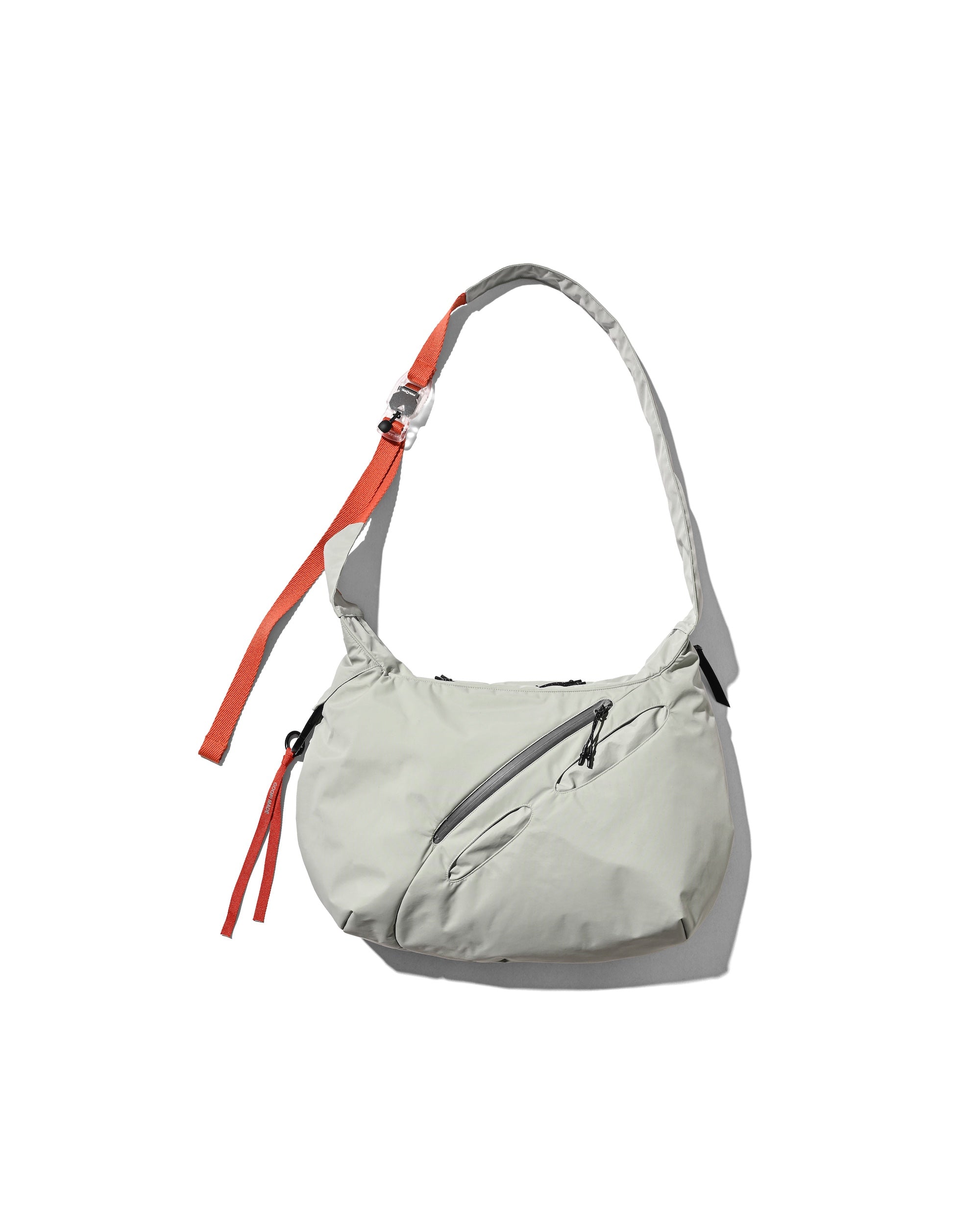 【4.13 MON 13:30- IN STOCK】3LAYER NYLON FUTURE BAG FOR GOOPiMADE (WHITE)