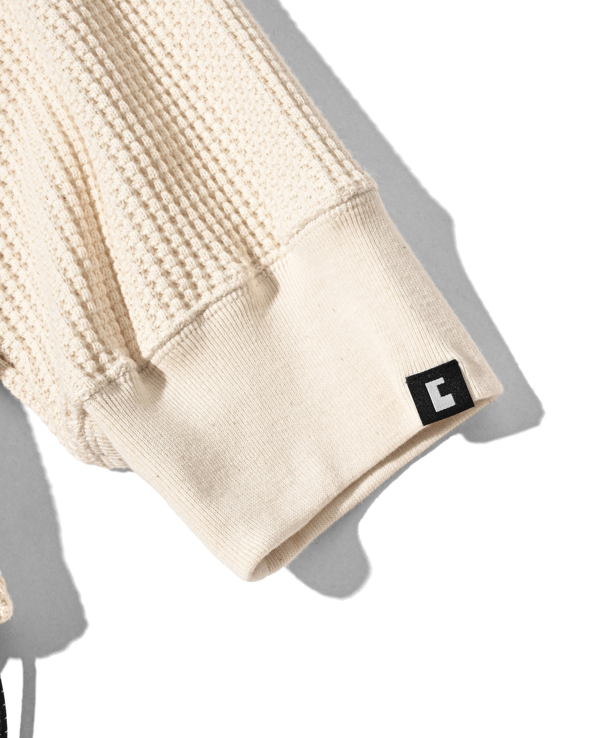 【10.28 WED 20:00- IN STOCK】 THERMAL HENLEY NECK L/S T-SHIRT WITH DRAWSTRINGS (IVORY)