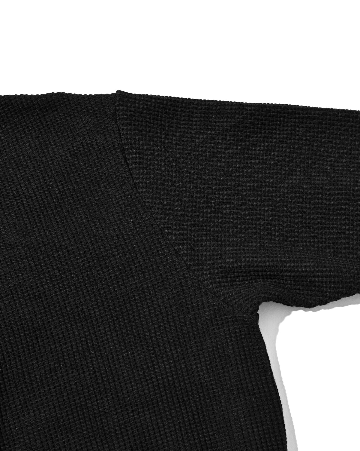 【10.28 WED 20:00- IN STOCK】 THERMAL HENLEY NECK L/S T-SHIRT WITH DRAWSTRINGS (BLACK)
